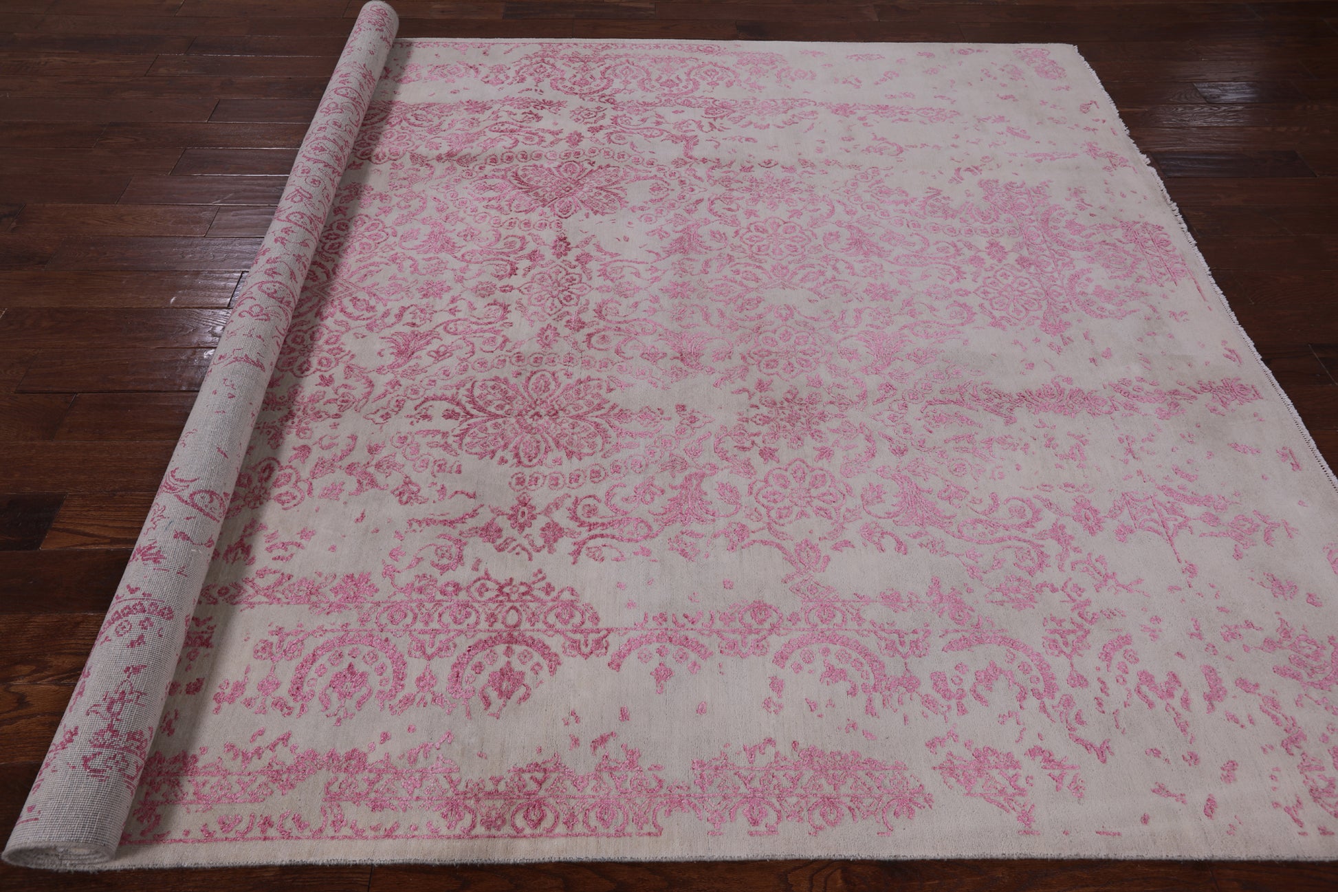 Ivory Modern Wool & Silk Hand Knotted Rug - 8' 1" X 10' 2" - Golden Nile