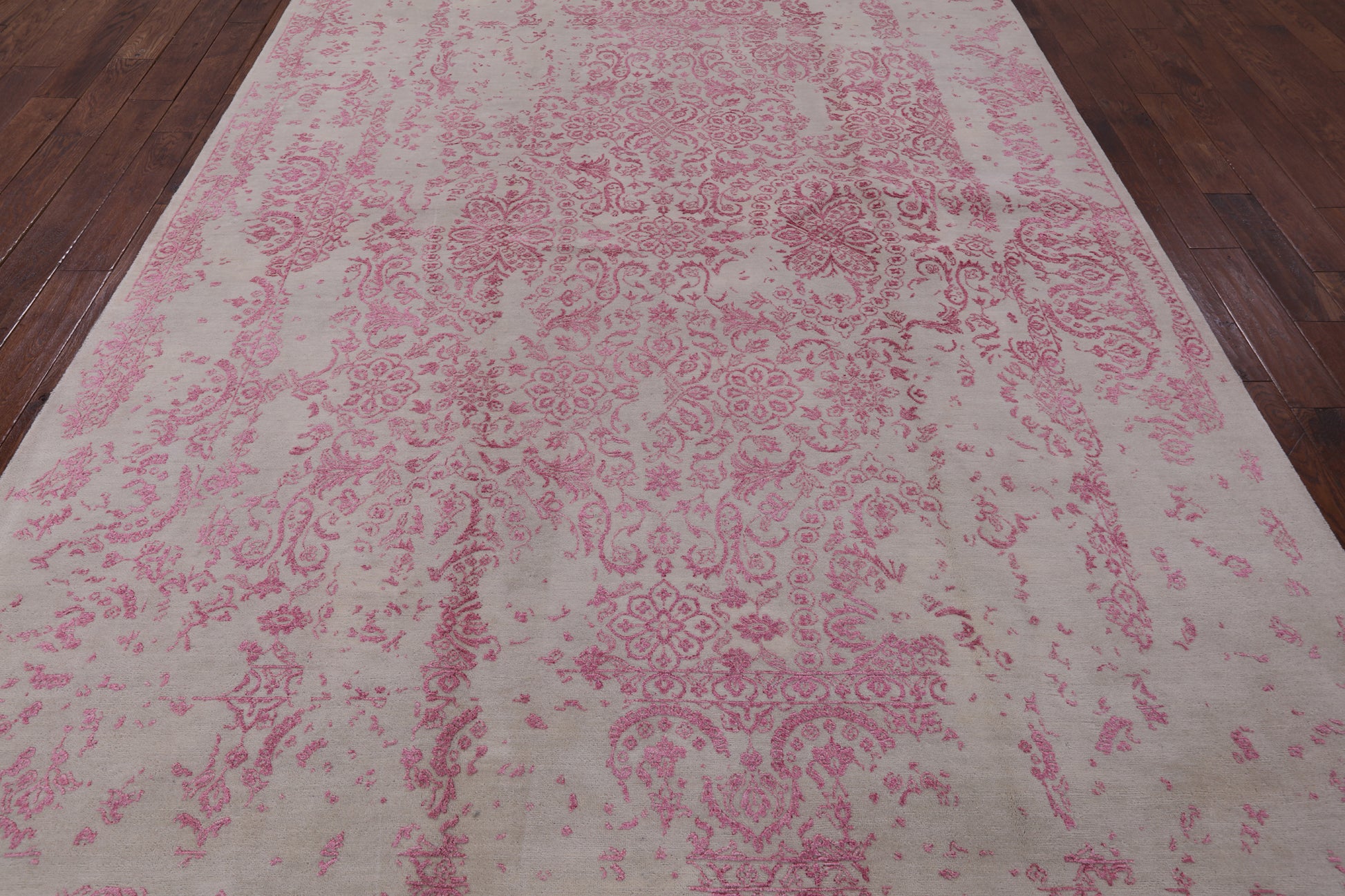 Ivory Modern Wool & Silk Hand Knotted Rug - 8' 1" X 10' 2" - Golden Nile