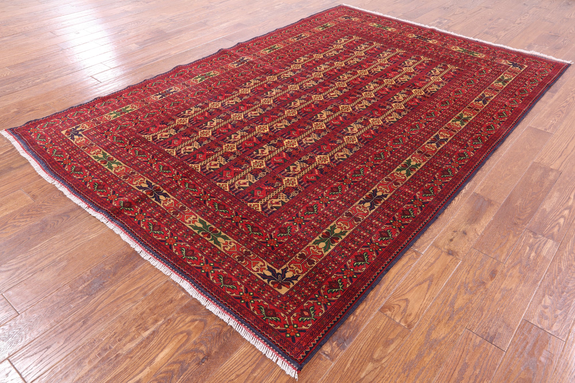 Persian Tribal Handmade Wool Area Rug - 6' 4" X 9' 4" - Golden Nile