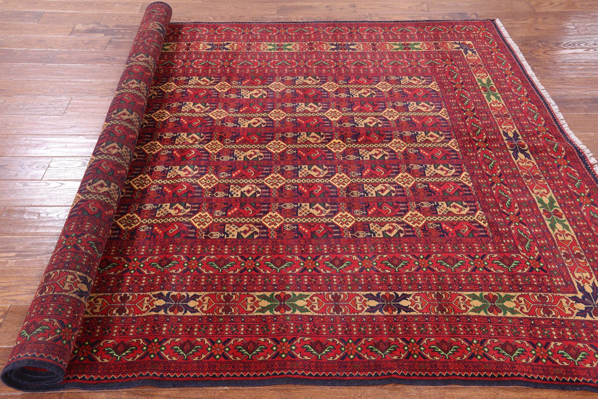 Persian Tribal Handmade Wool Area Rug - 6' 4" X 9' 4" - Golden Nile