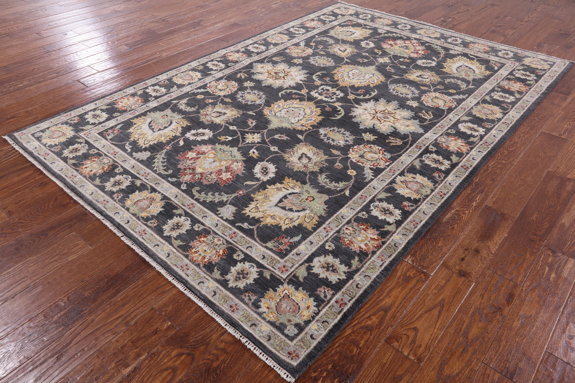 Grey Peshawar Handmade Wool Rug - 6' 3" X 9' 3" - Golden Nile
