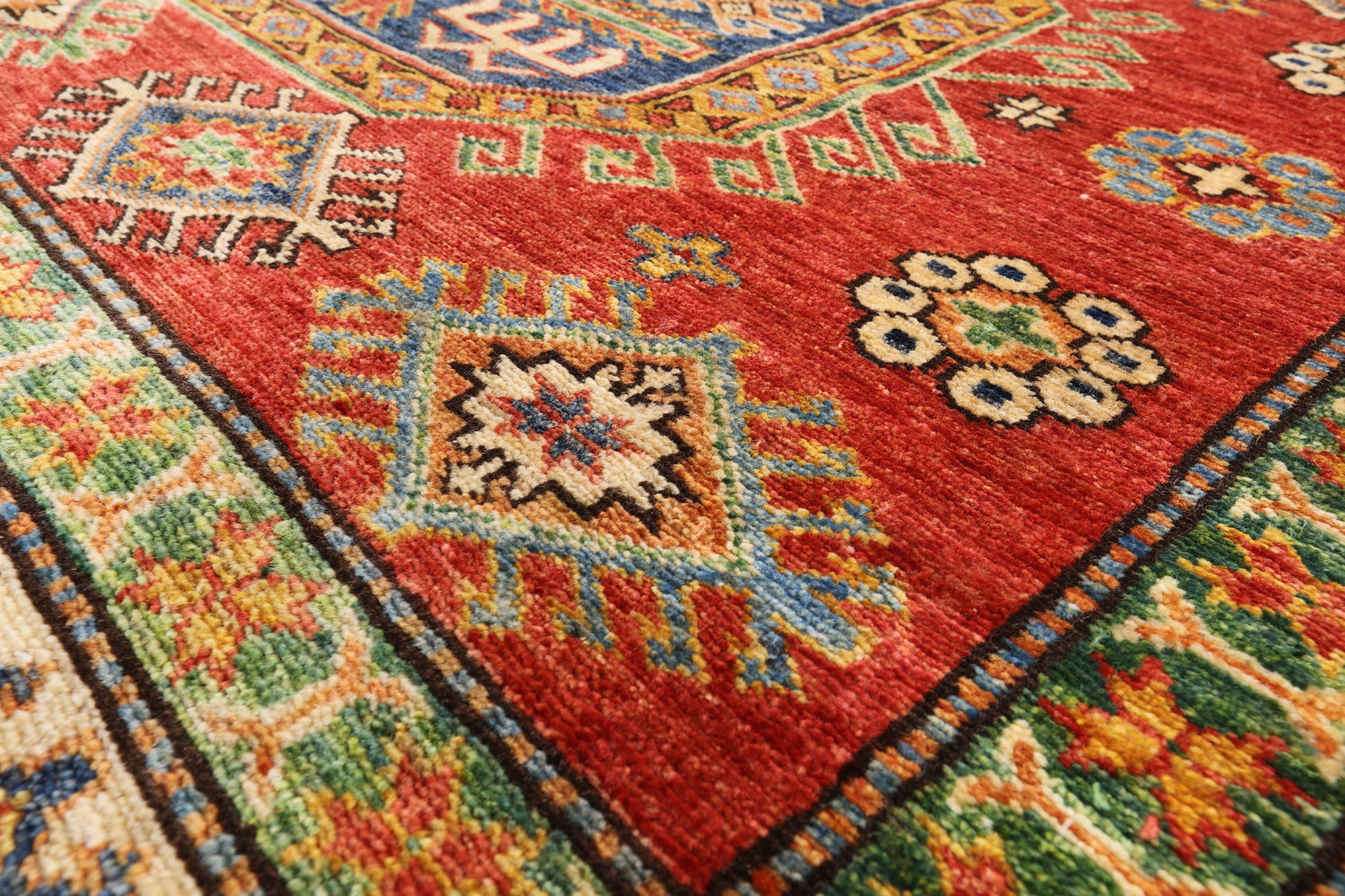 Red Super Kazak Hand Knotted Wool Rug - 5' 7" X 7' 8" - Golden Nile