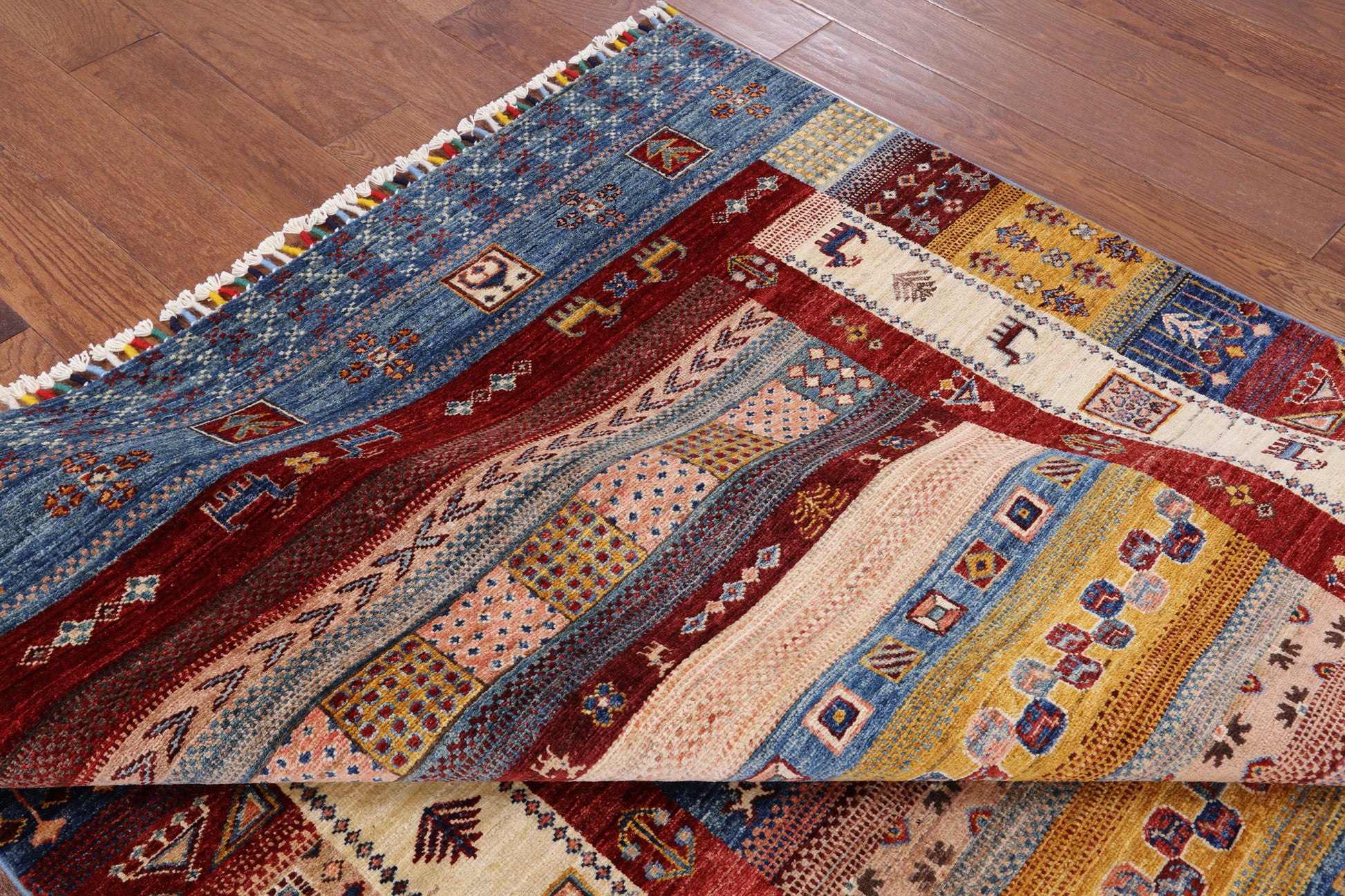 Tribal Gabbeh Hand Knotted Wool Rug - 5' 7" X 7' 11" - Golden Nile