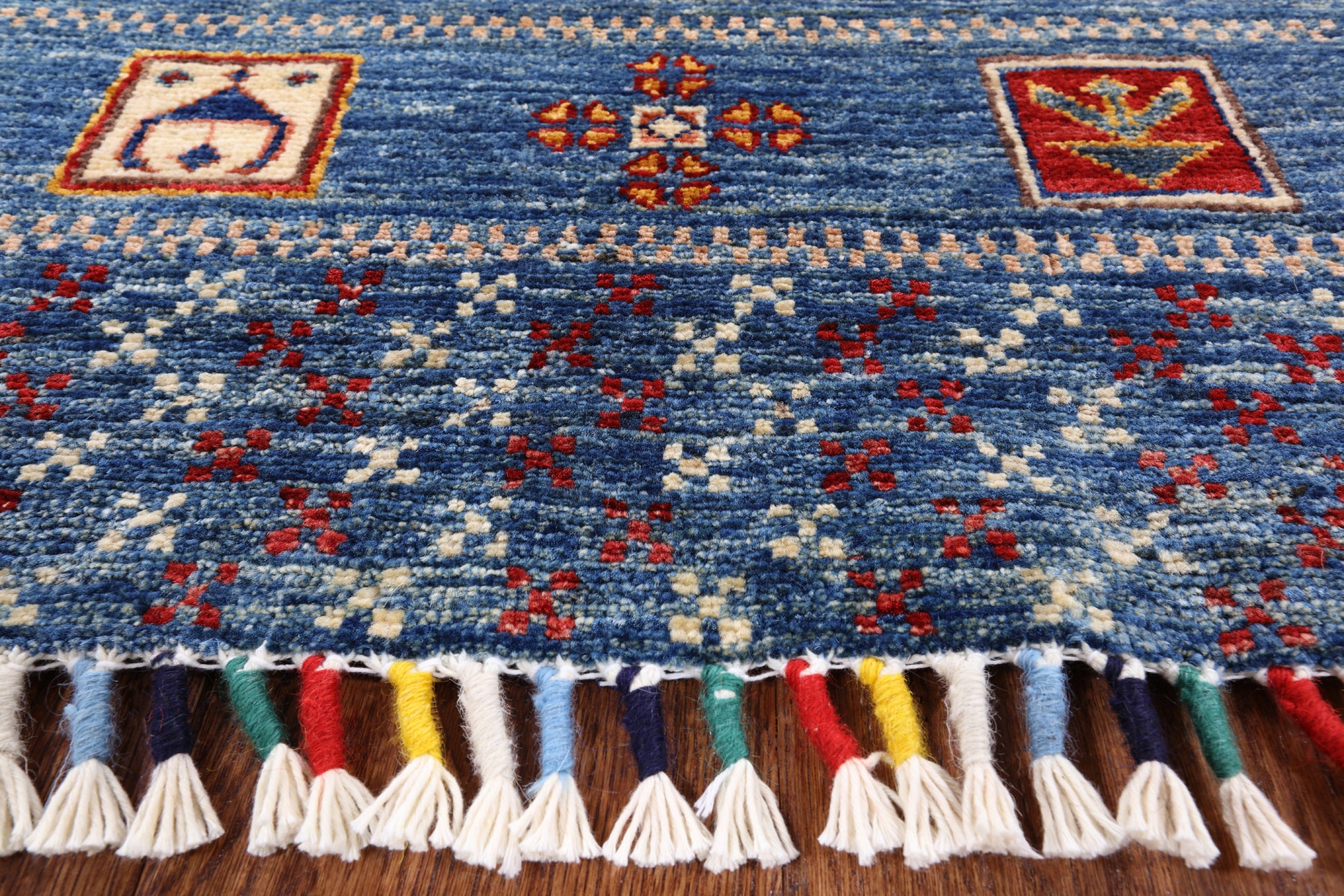 Tribal Gabbeh Hand Knotted Wool Rug - 5' 7" X 7' 11" - Golden Nile