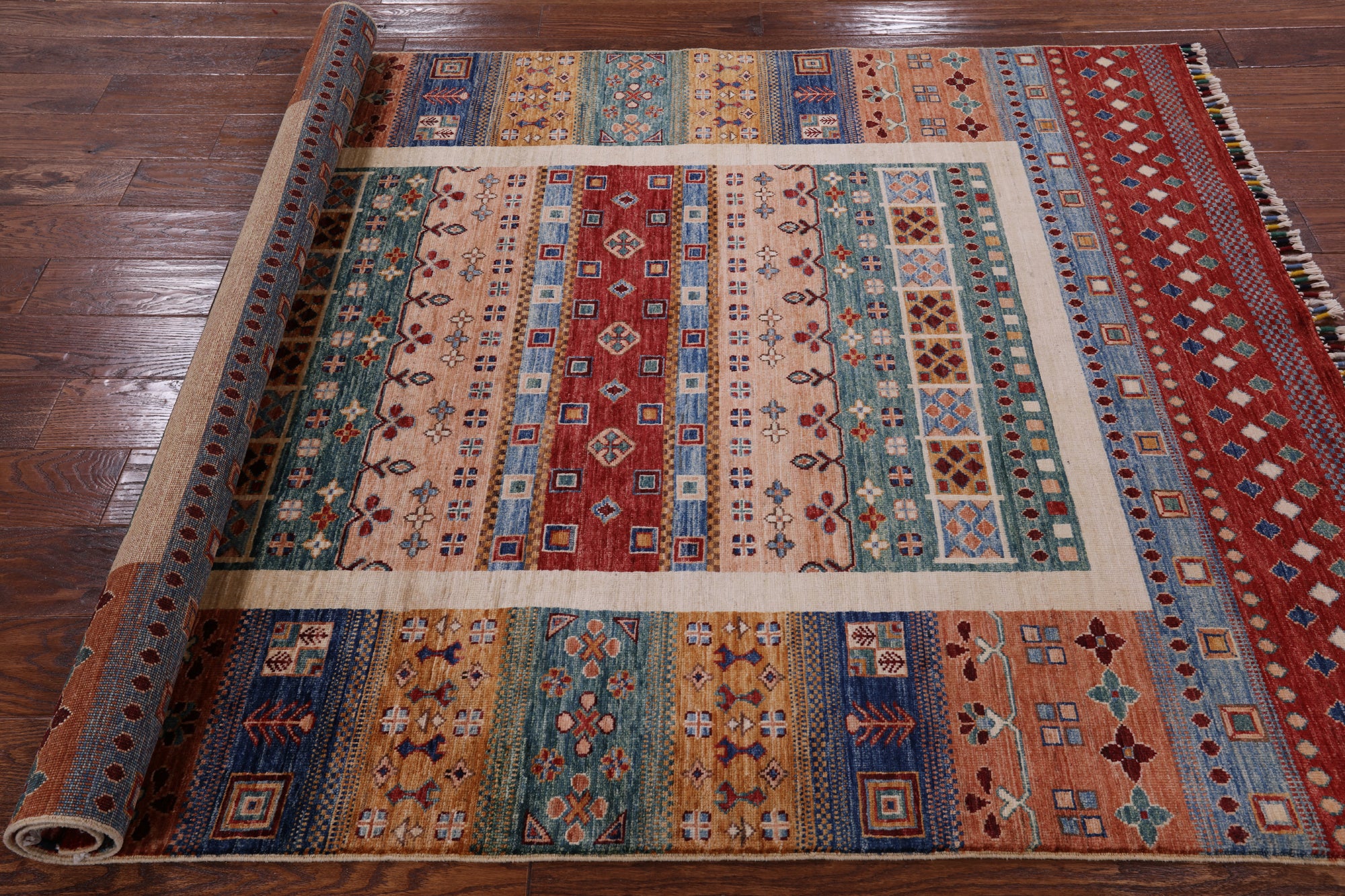 Tribal Persian Gabbeh Hand Knotted Wool Rug - 5' 0" X 6' 7" - Golden Nile