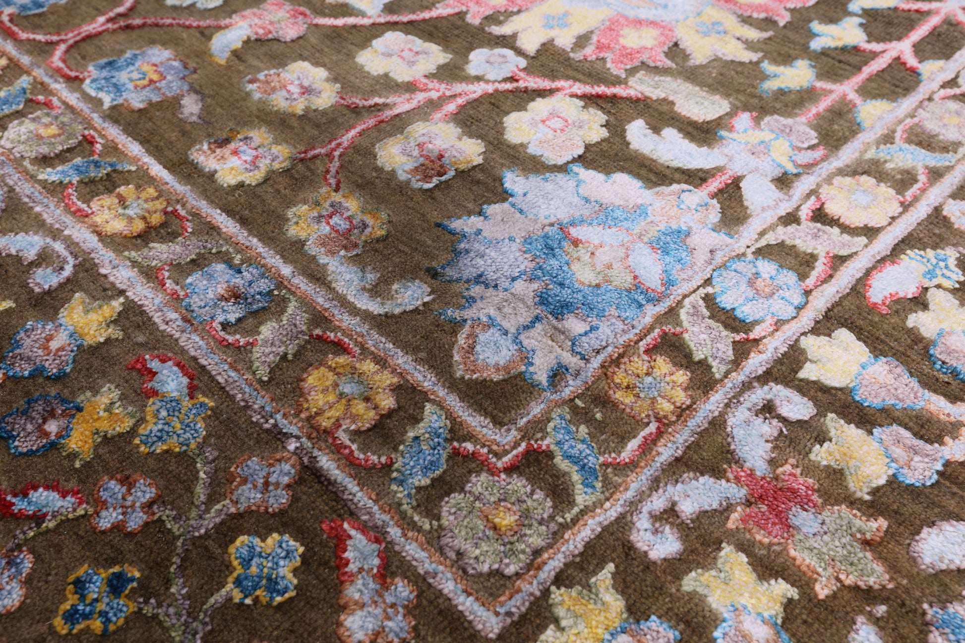 100% Silk With Oxidized Wool Handmade Area Rug - 8' 0" X 10' 0" - Golden Nile