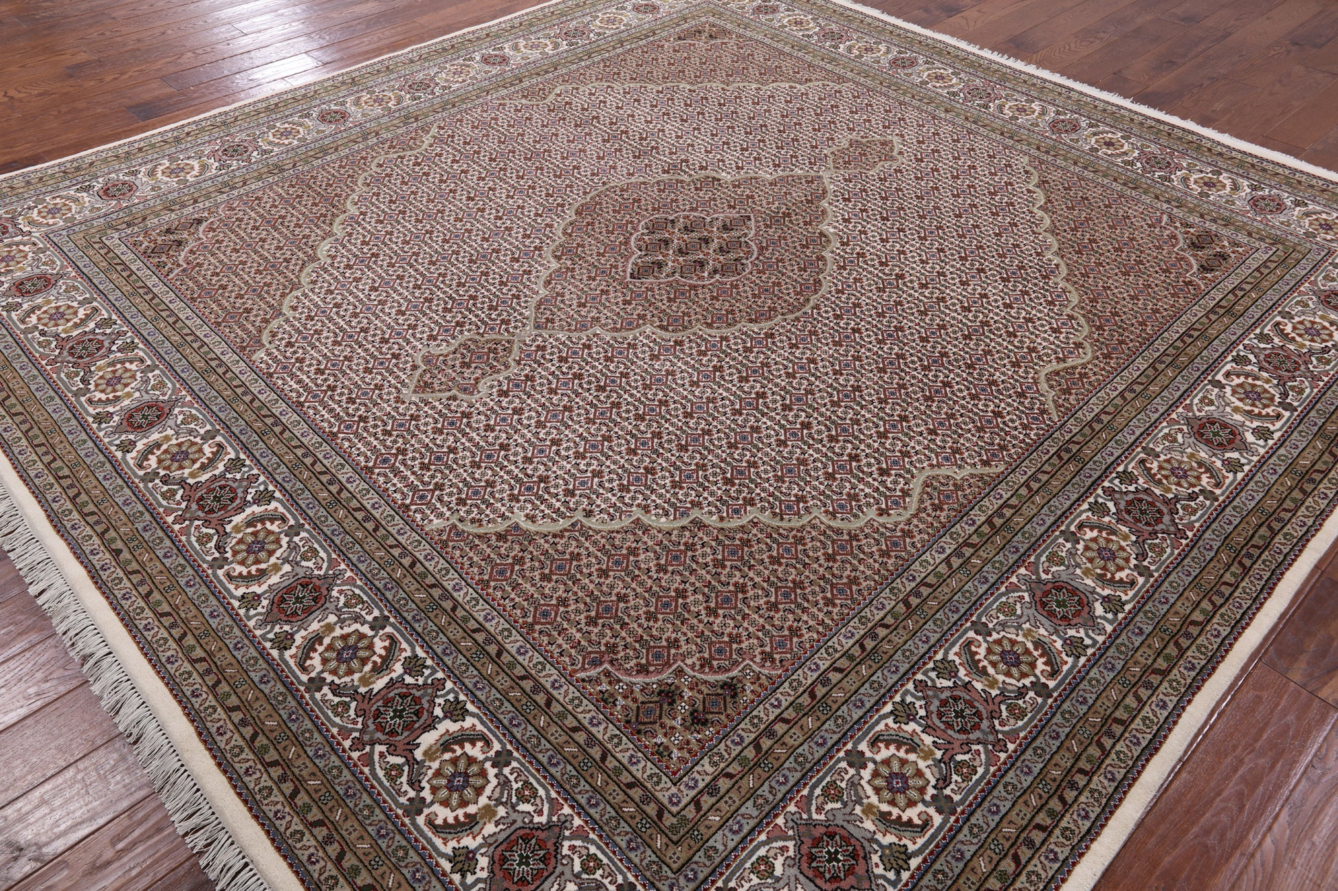 Ivory Square Bijar Hand Knotted Wool & Silk Rug - 9' 9" X 10' 1" - Golden Nile