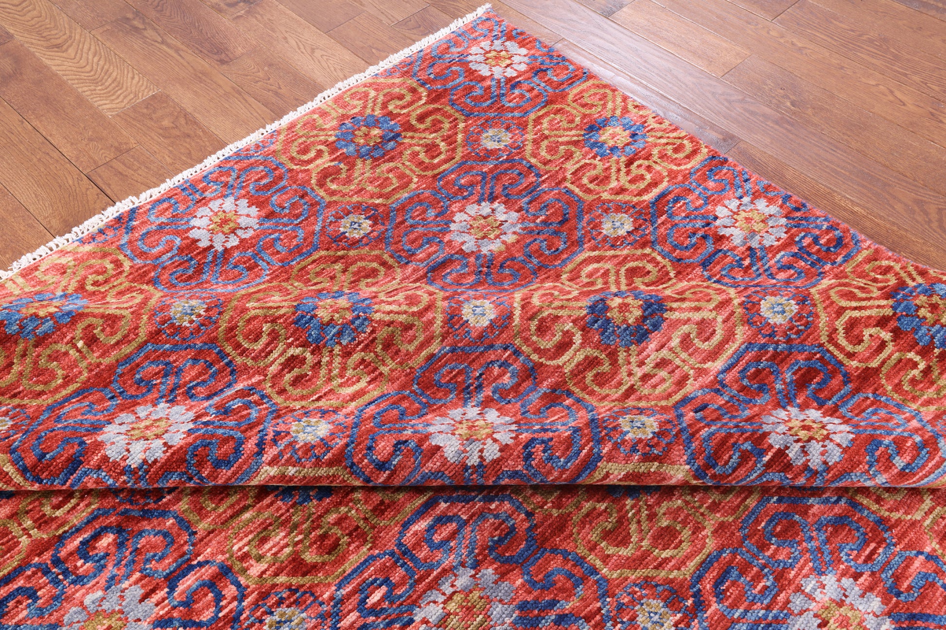 Modern Hand Knotted Wool Area Rug - 7' 11" X 9' 10" - Golden Nile