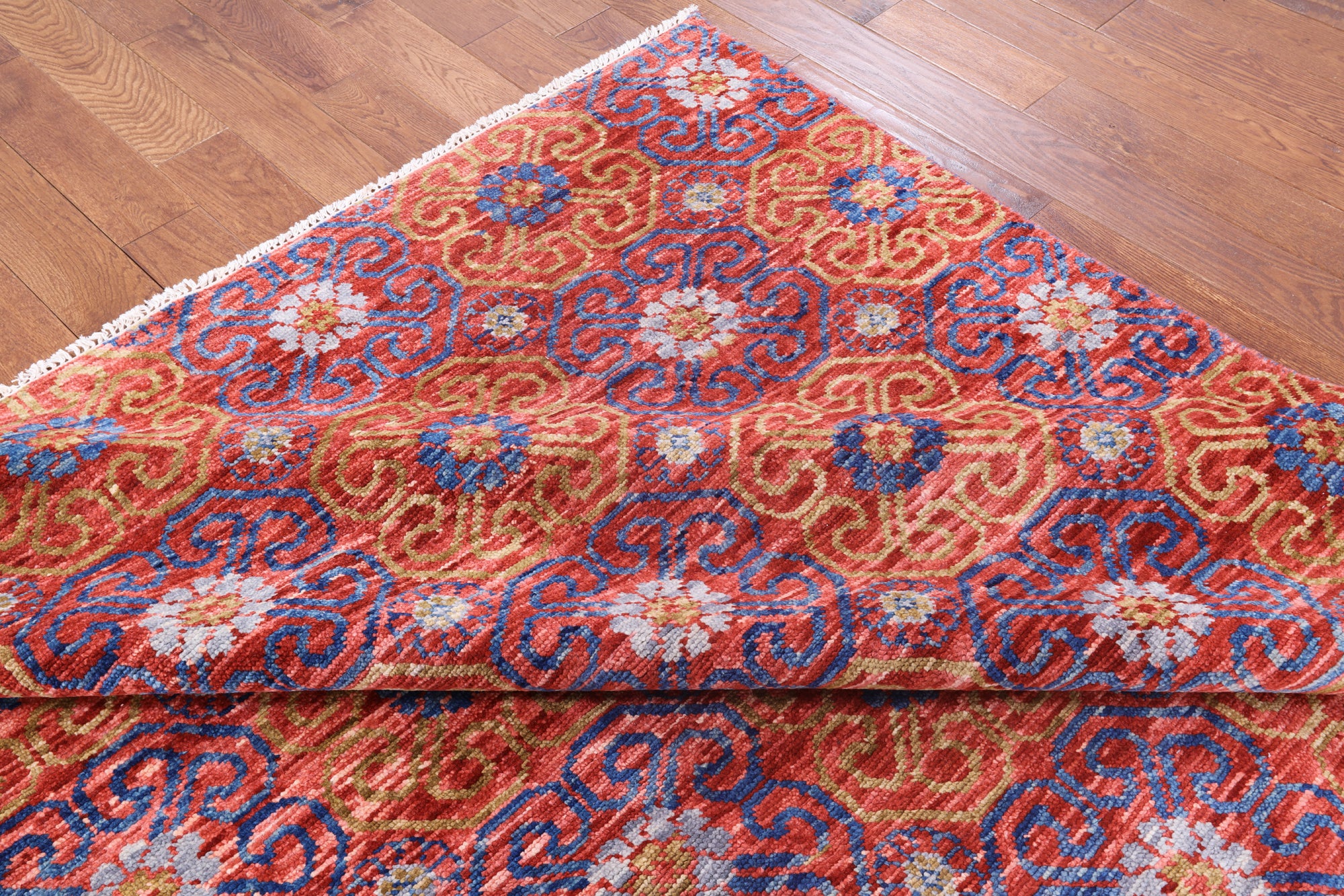 Modern Hand Knotted Wool Area Rug - 7' 11" X 9' 10" - Golden Nile