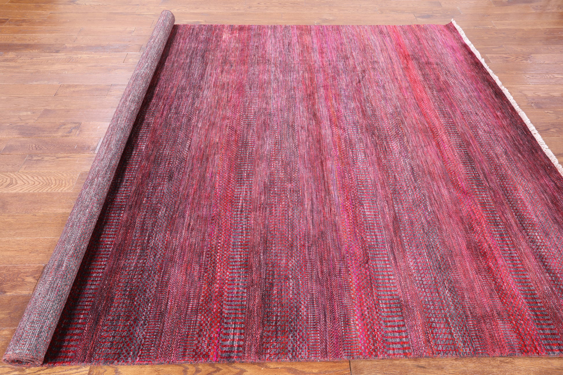 Savannah Grass Hand Knotted Wool & Silk Area Rug - 8' 2" X 9' 11" - Golden Nile