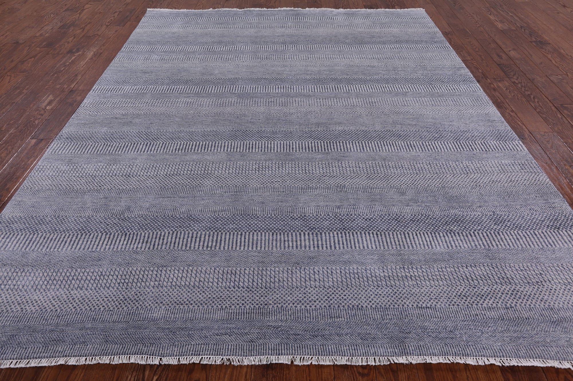 Grey Savannah Grass Handmade Wool & Silk Area Rug - 8' 1" X 10' 2" - Golden Nile