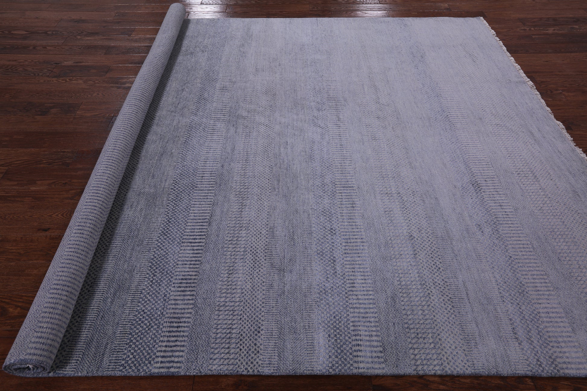 Grey Savannah Grass Handmade Wool & Silk Area Rug - 8' 1" X 10' 2" - Golden Nile