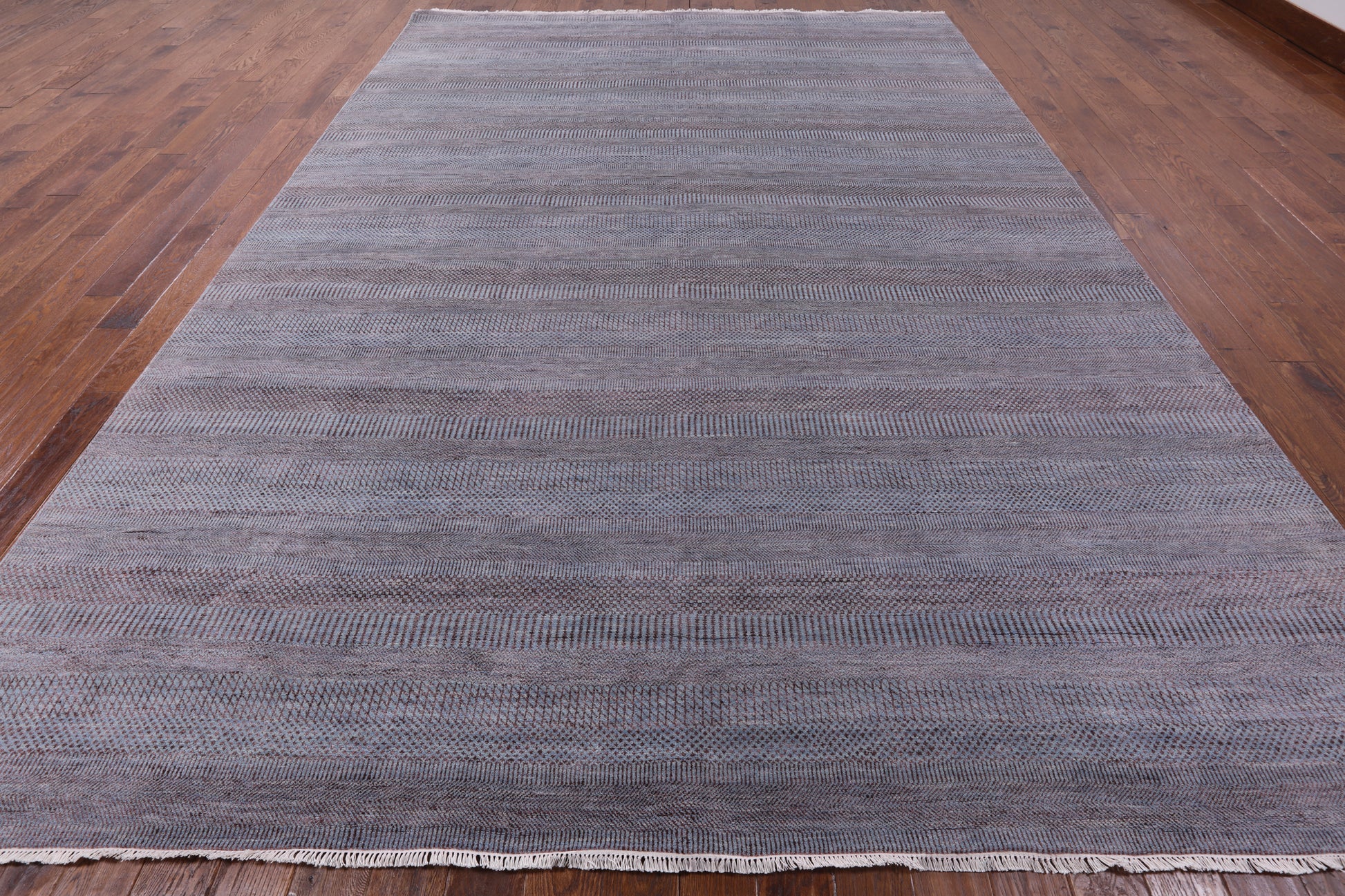 Grey Savannah Grass Hand Knotted Wool & Silk Area Rug - 9' 11" X 14' 3" - Golden Nile