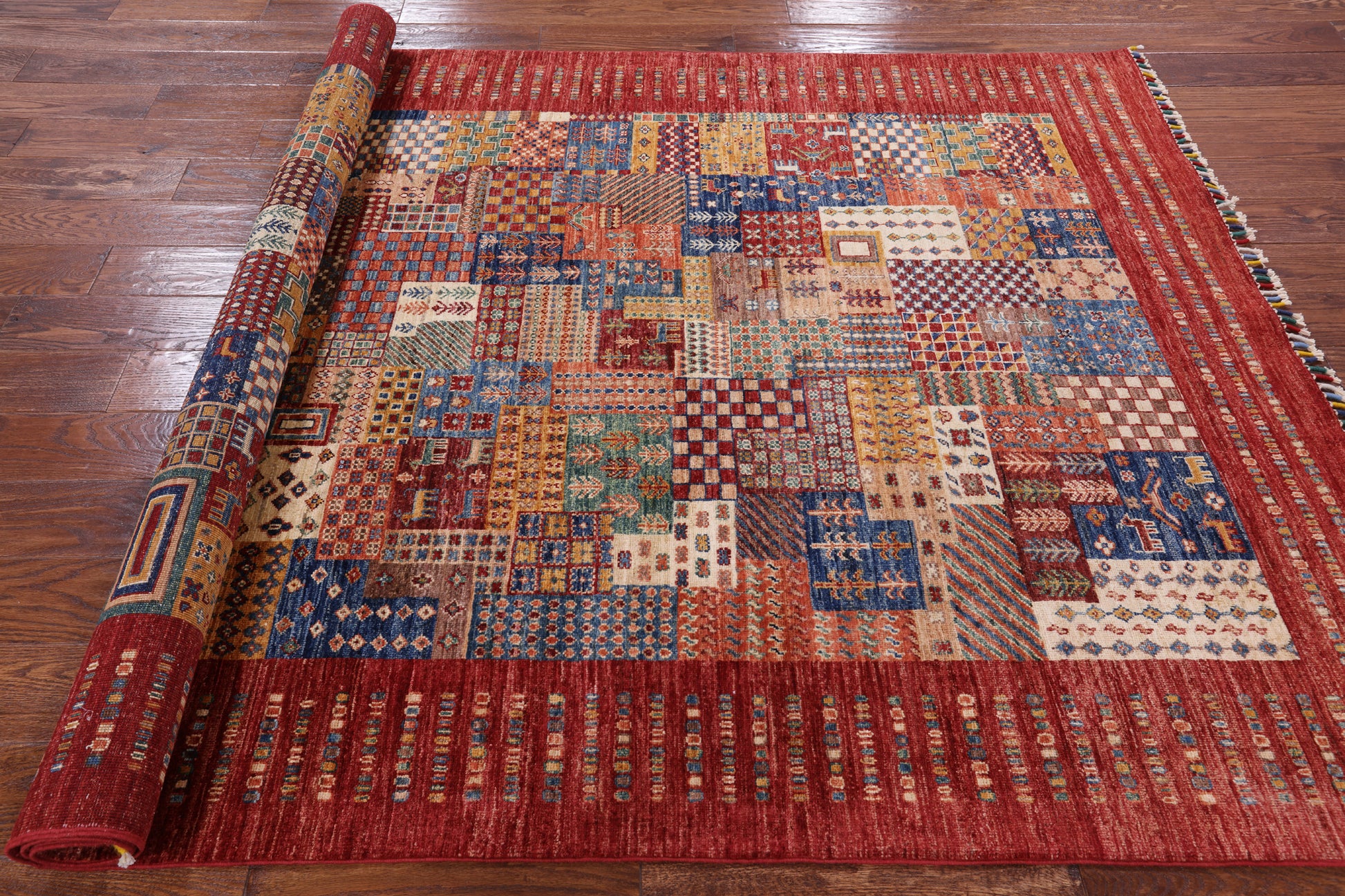 Tribal Persian Gabbeh Hand Knotted Wool Rug - 5' 6" X 7' 10" - Golden Nile
