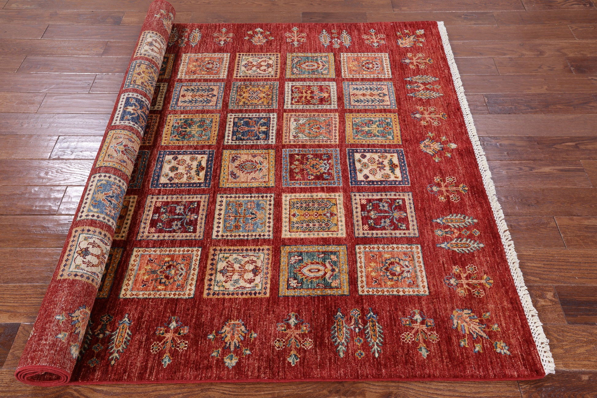 Red Garden Persian Gabbeh Hand Knotted Wool Area Rug - 5' 8" X 7' 9" - Golden Nile