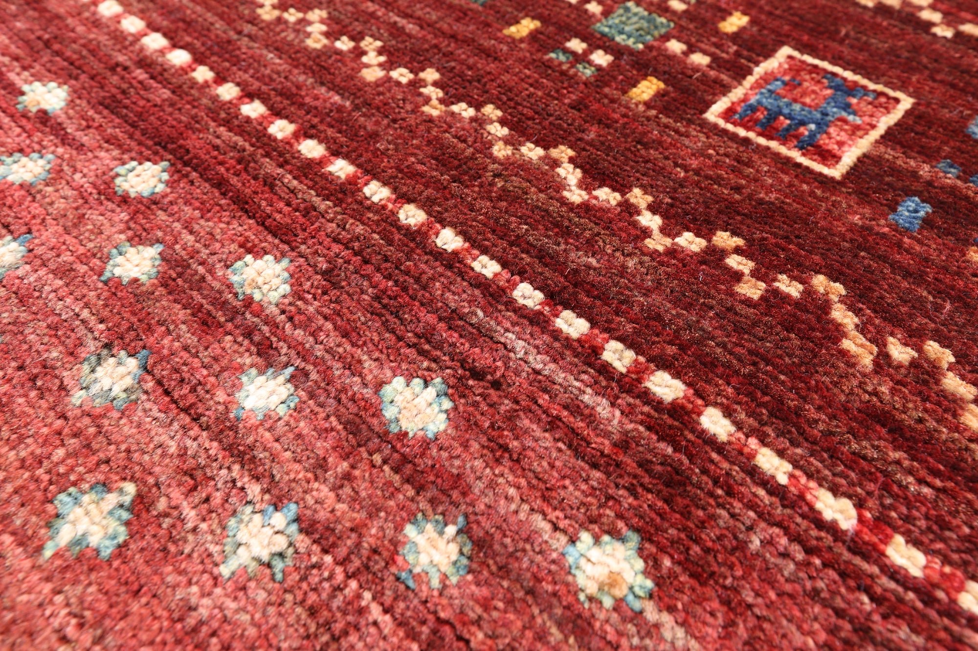 Tribal Gabbeh Hand Knotted Wool Rug - 5' 9" X 7' 8" - Golden Nile