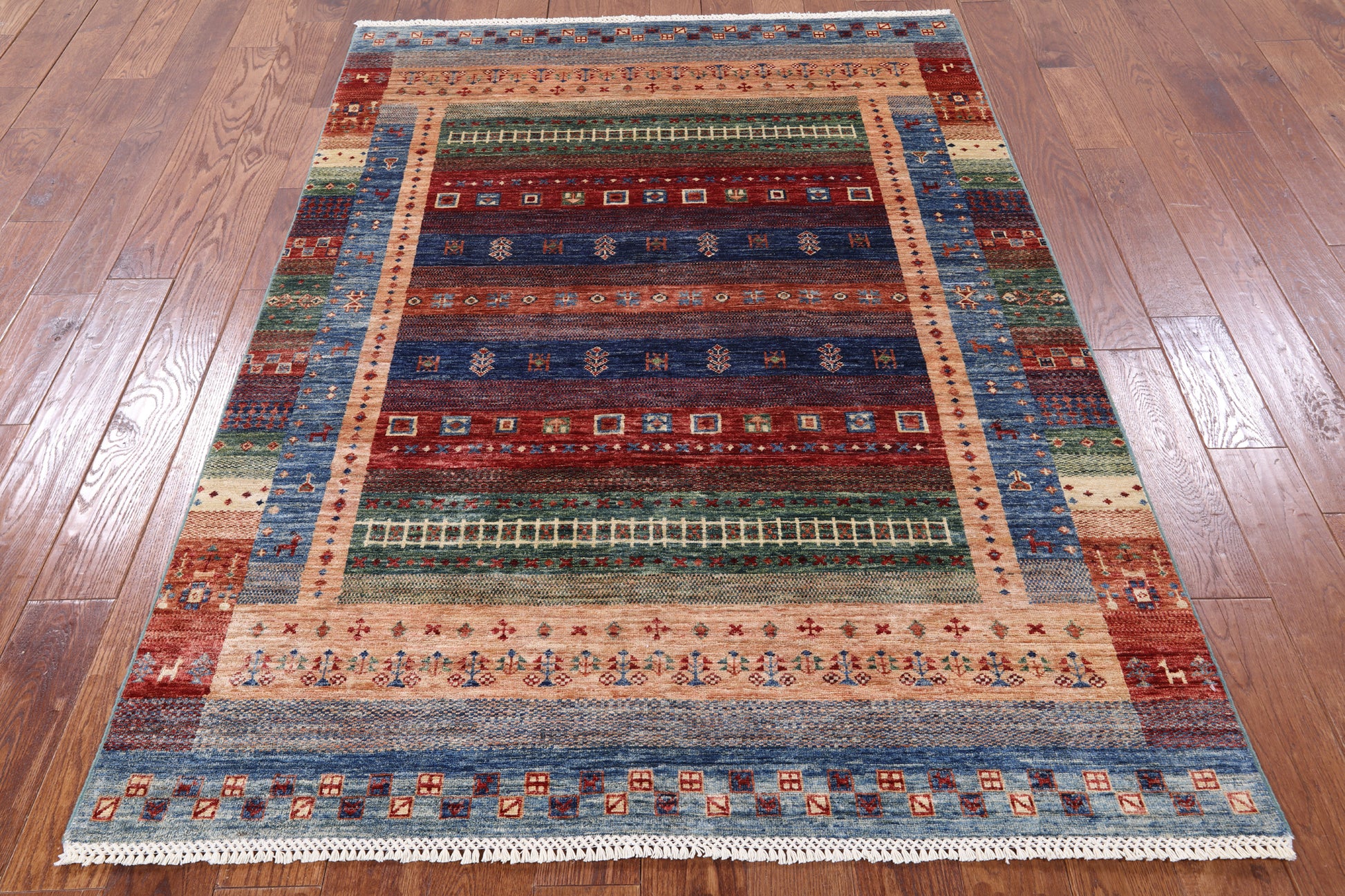 Super Gabbeh Handmade Wool Area Rug - 4' 10" X 6' 9" - Golden Nile