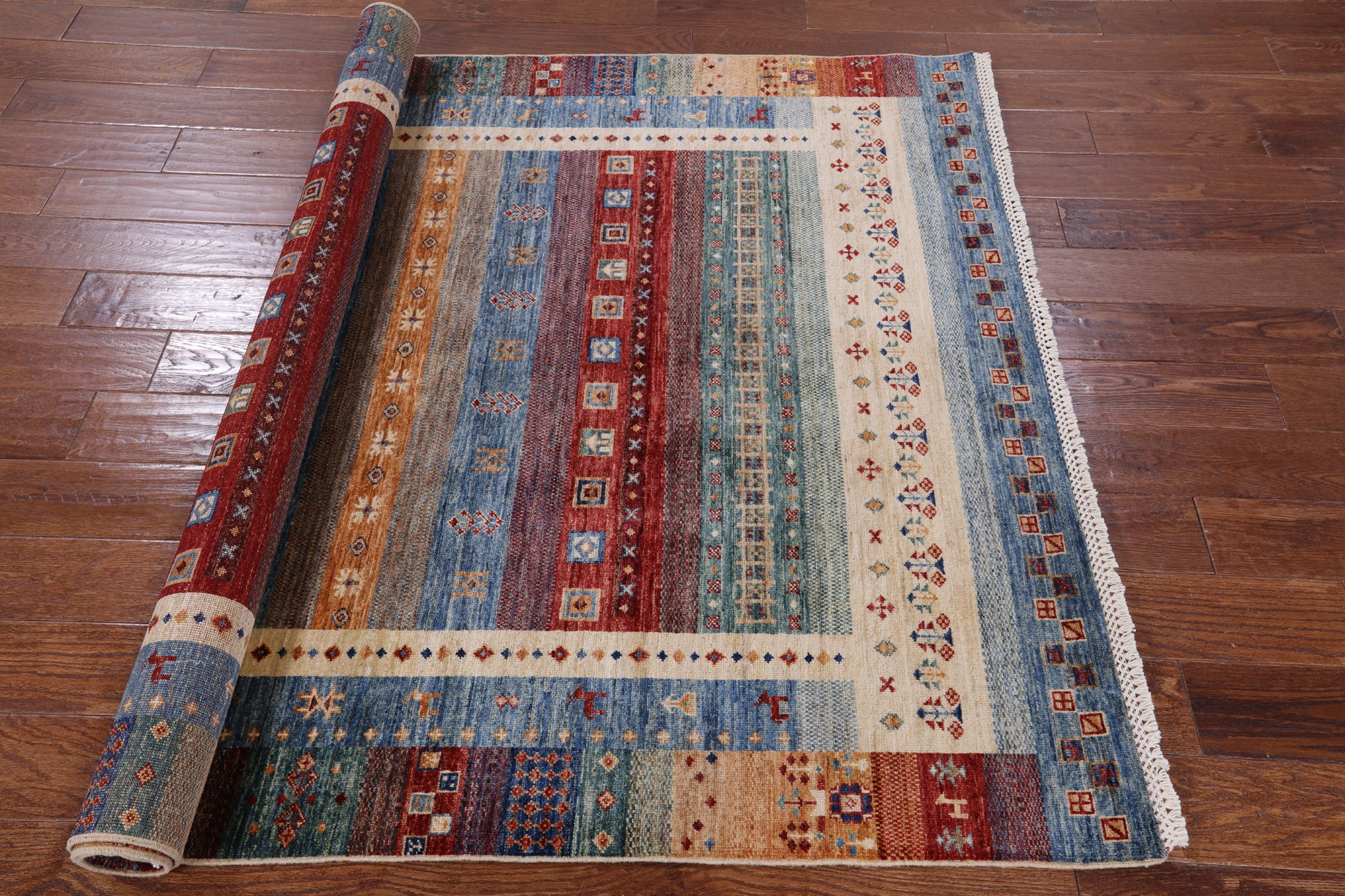 Tribal Gabbeh Hand Knotted Wool Area Rug - 5' 2" X 6' 6" - Golden Nile