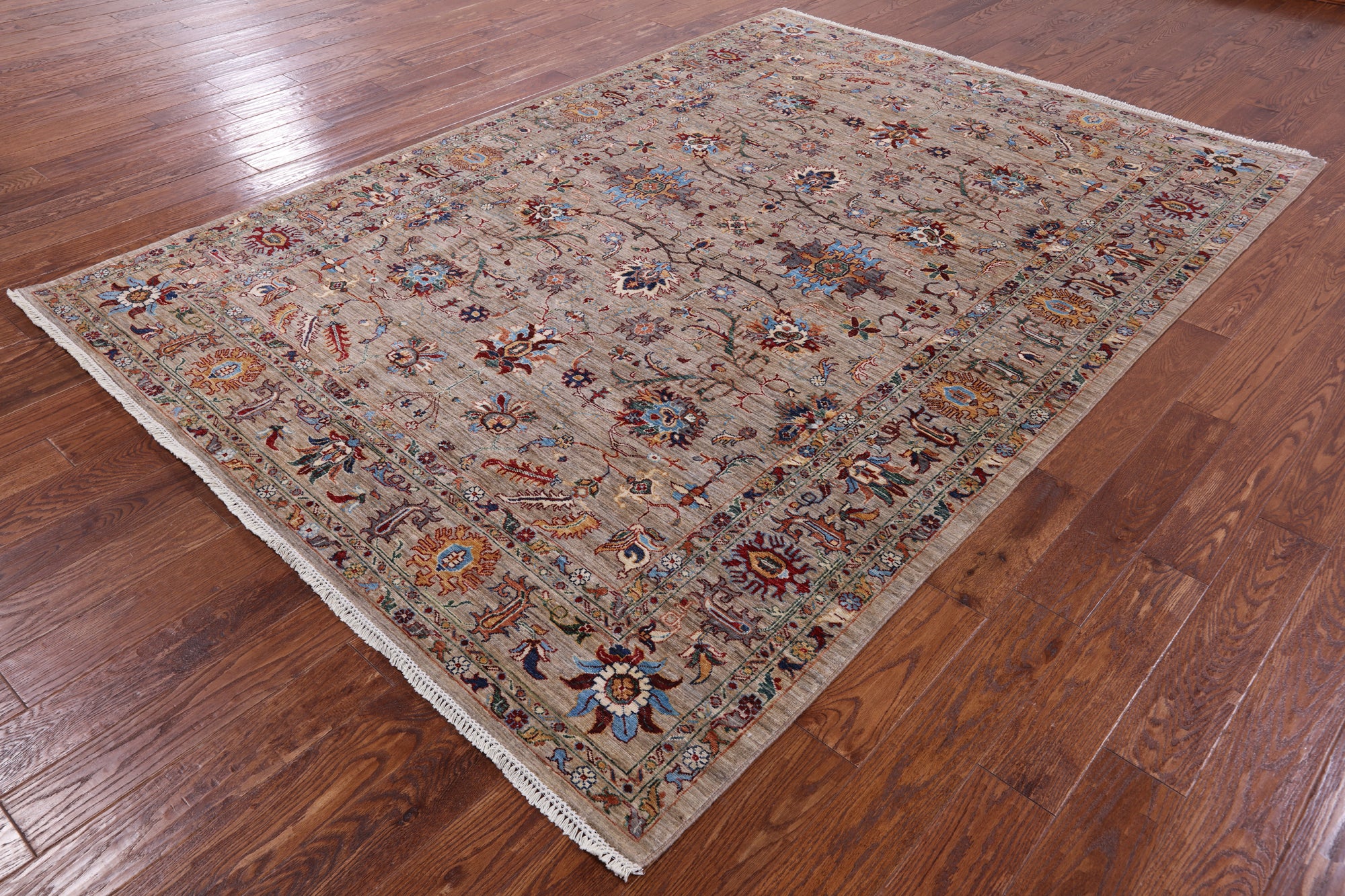 Peshawar Hand Knotted Wool Rug - 7' 0" X 10' 0" - Golden Nile
