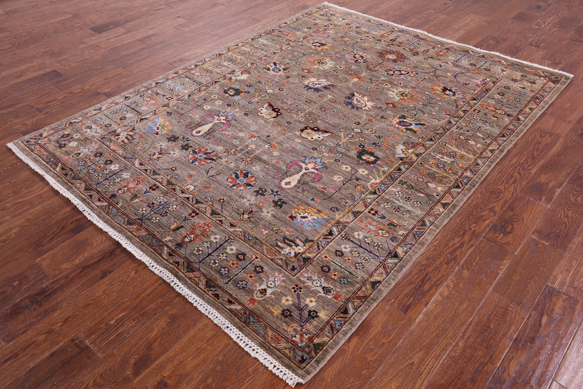 Peshawar Handmade Wool Rug - 5' 10" X 7' 9" - Golden Nile