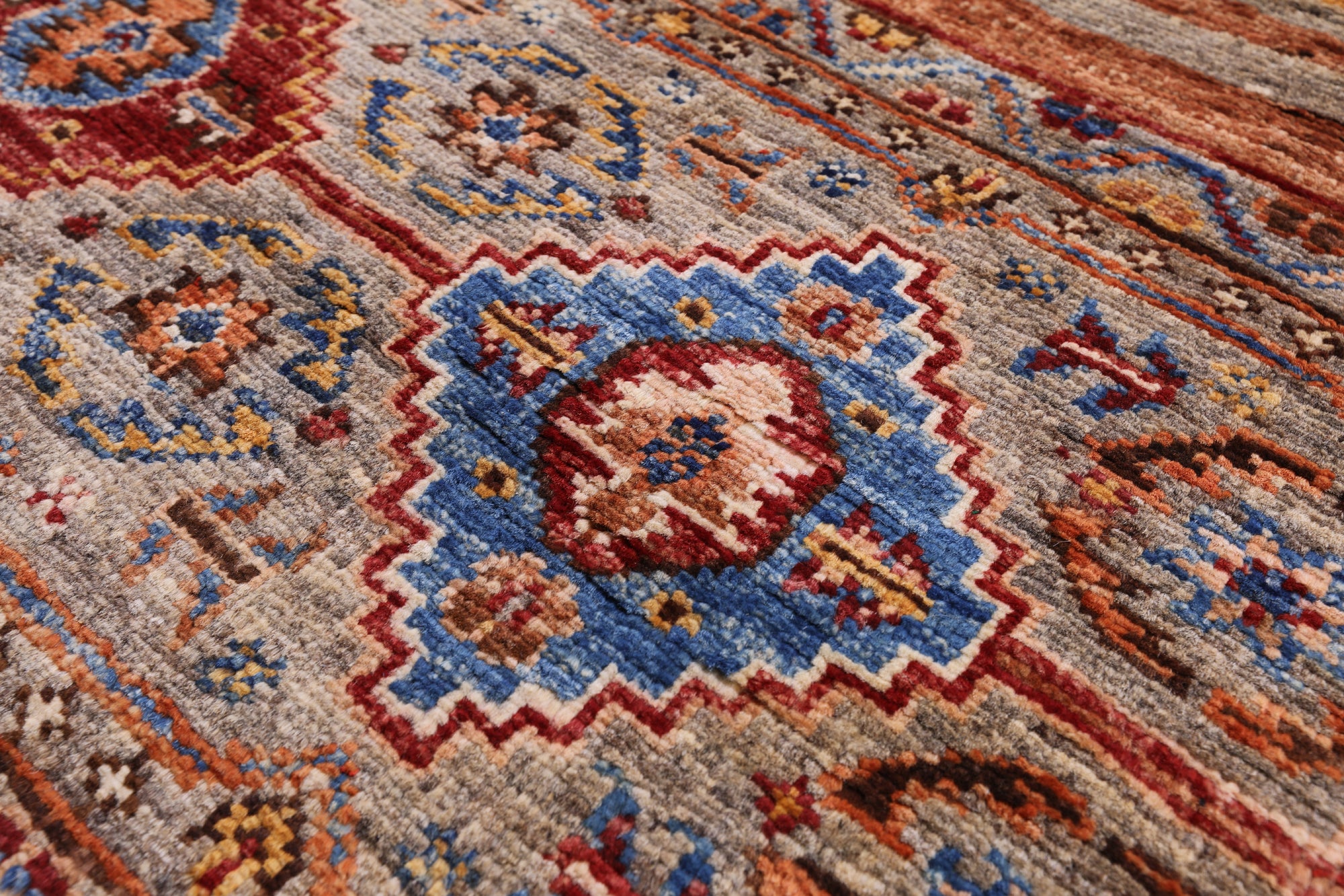 Khorjin Persian Gabbeh Hand Knotted Wool Rug - 3' 5" X 5' 0" - Golden Nile