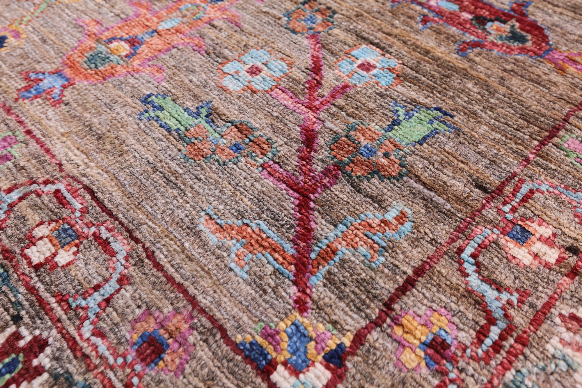 Peshawar Handmade Wool Rug - 6' 8" X 9' 9" - Golden Nile
