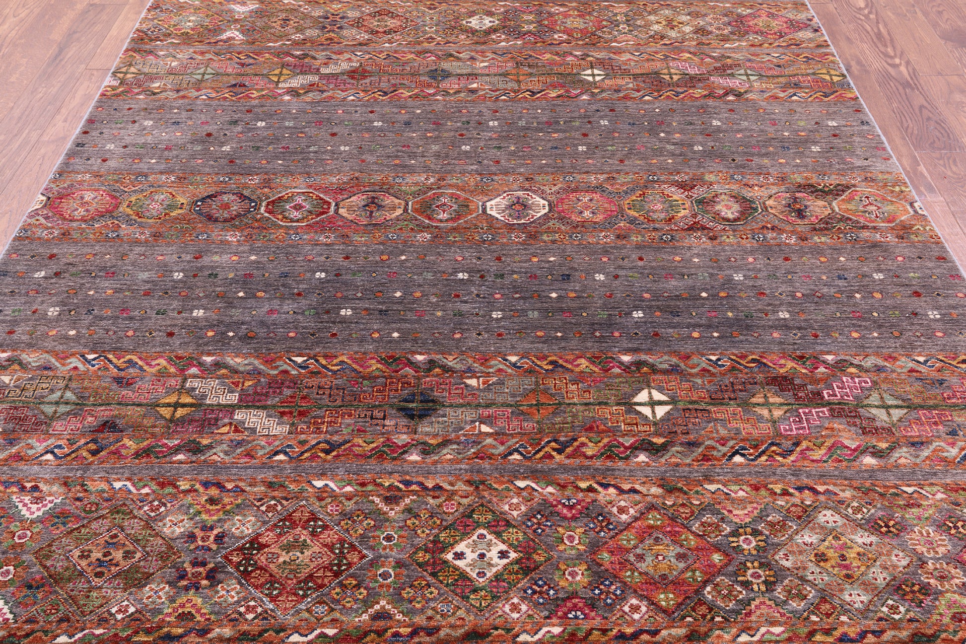Khorjin Persian Gabbeh Hand Knotted Wool Rug - 7' 0" X 9' 10" - Golden Nile