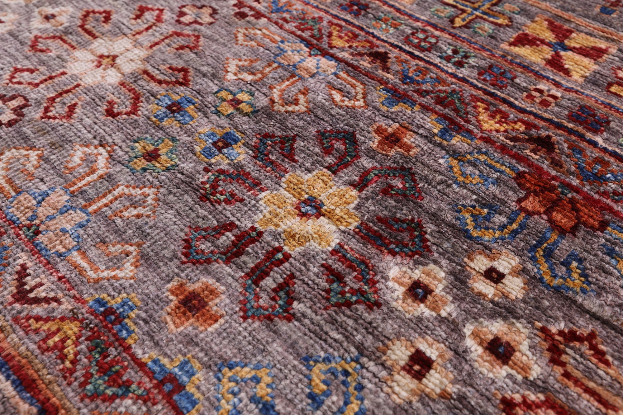 Khorjin Persian Gabbeh Hand Knotted Wool Rug - 4' 1" X 6' 2" - Golden Nile