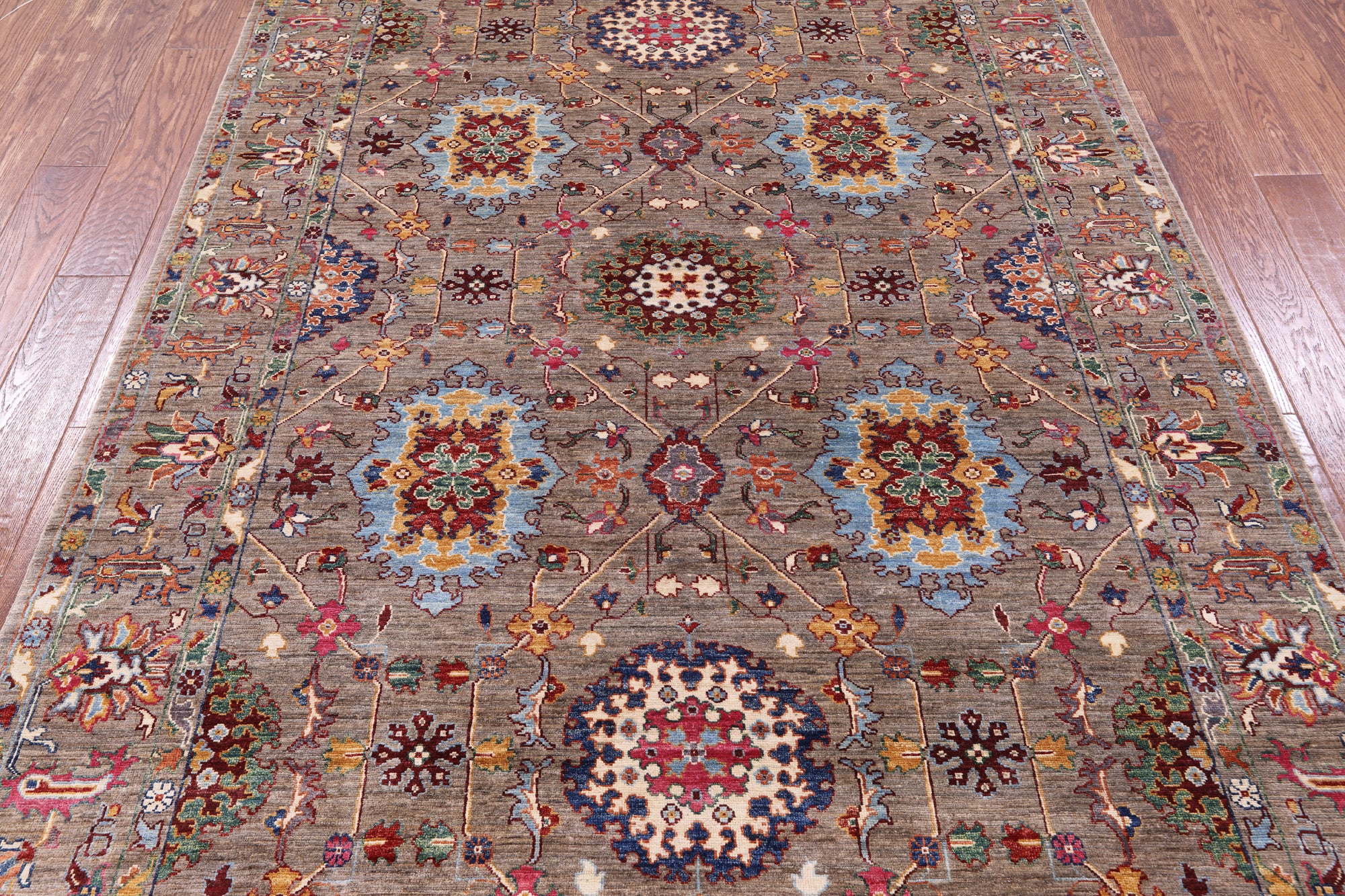 Peshawar Handmade Wool Rug - 6' 1" X 8' 10" - Golden Nile