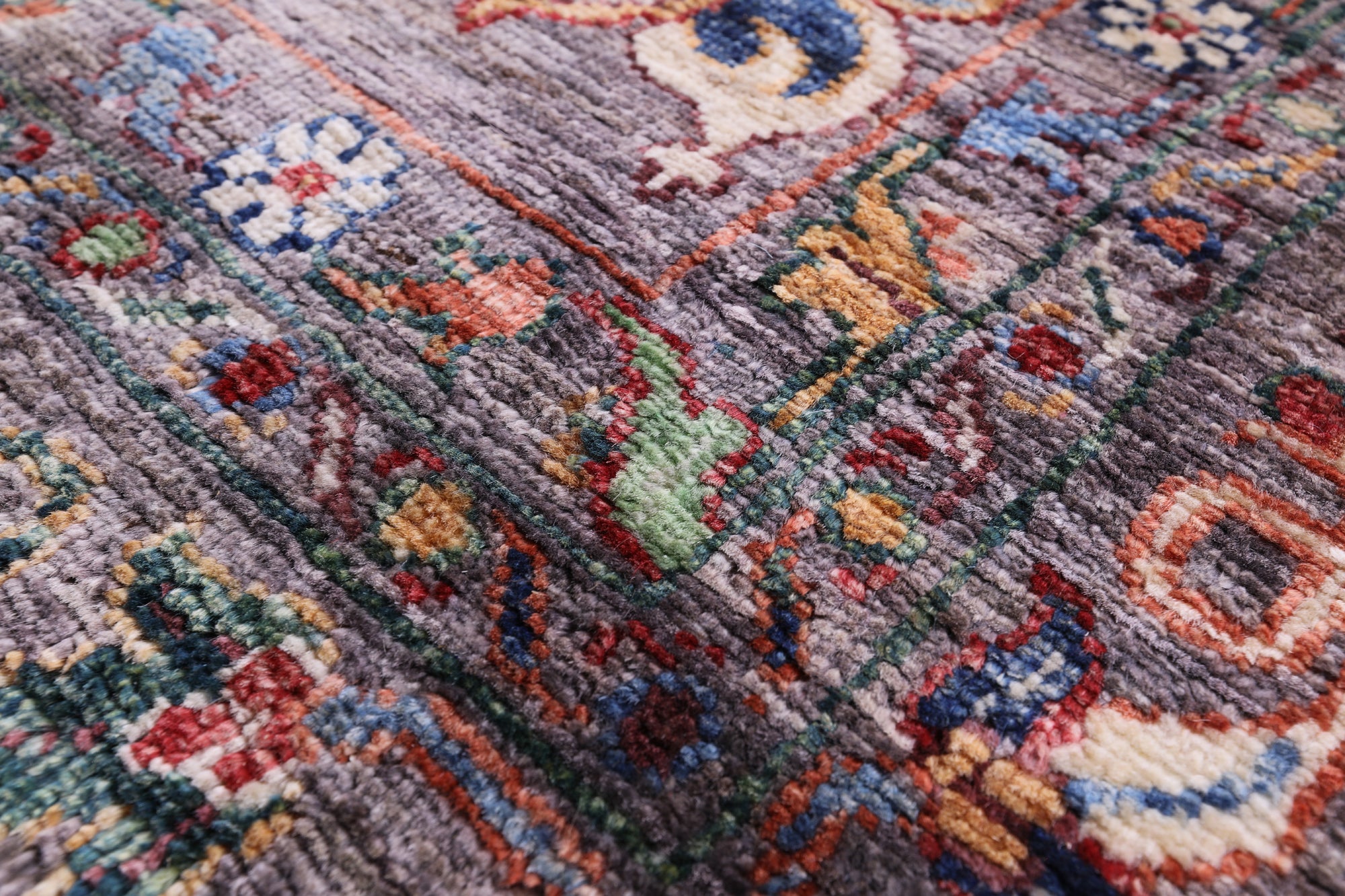 Grey Peshawar Hand Knotted Wool Rug - 6' 10" X 9' 10" - Golden Nile