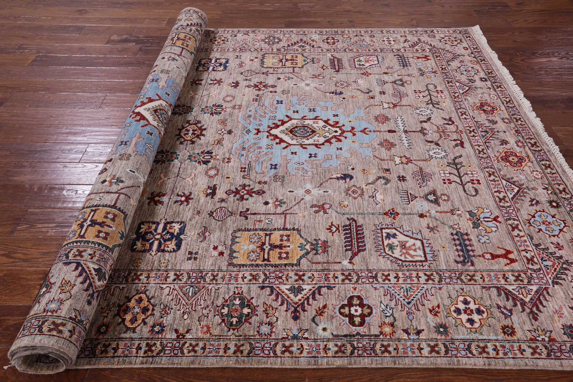 Peshawar Hand Knotted Wool Rug - 6' 9" X 9' 10" - Golden Nile