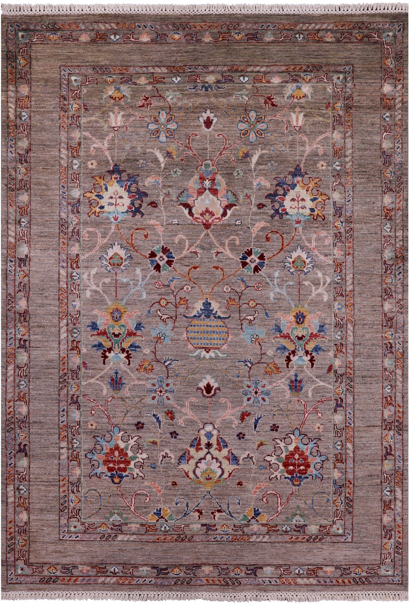 Peshawar Hand Knotted Wool Rug - 4' 11" X 7' 1" - Golden Nile
