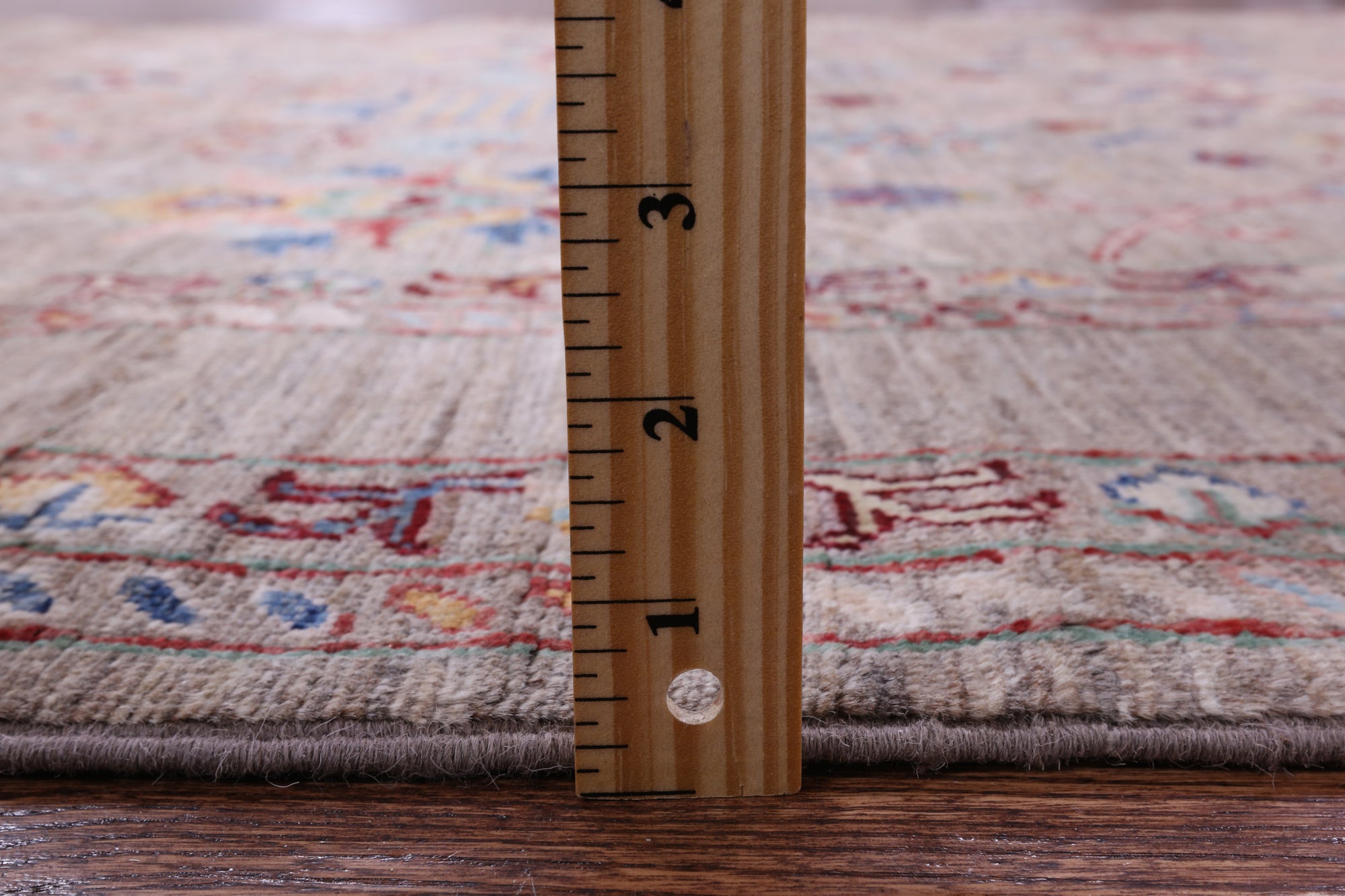 Peshawar Hand Knotted Wool Rug - 4' 11" X 7' 1" - Golden Nile