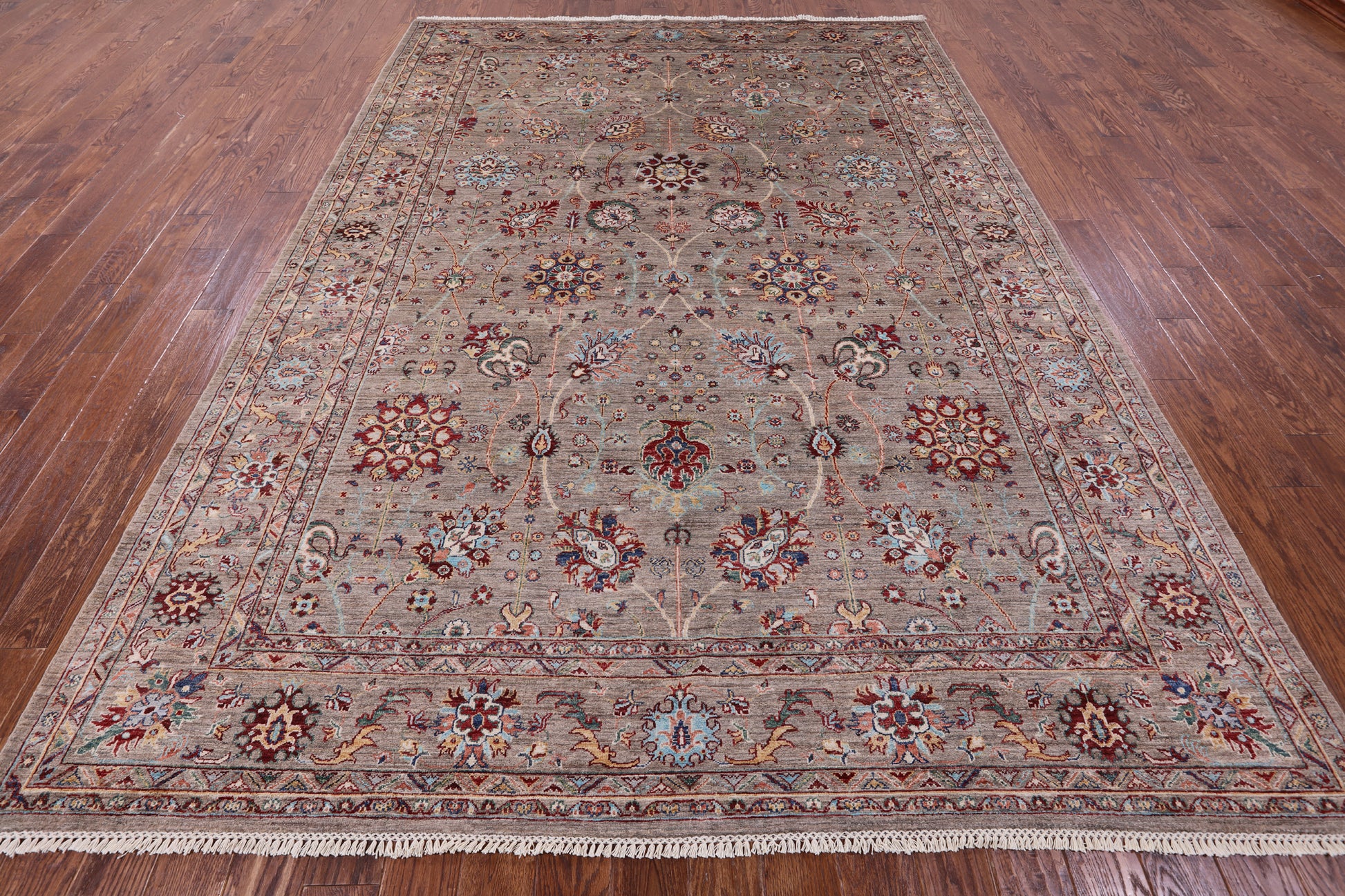Peshawar Hand Knotted Wool Rug - 8' 2" X 11' 6" - Golden Nile
