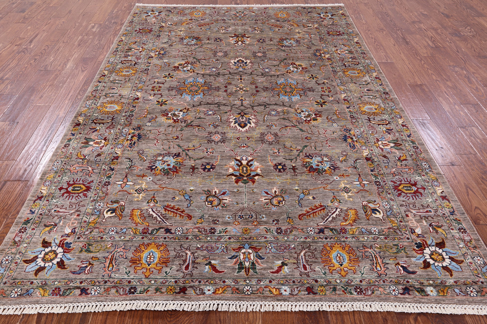Peshawar Hand Knotted Wool Rug - 6' 11" X 9' 11" - Golden Nile