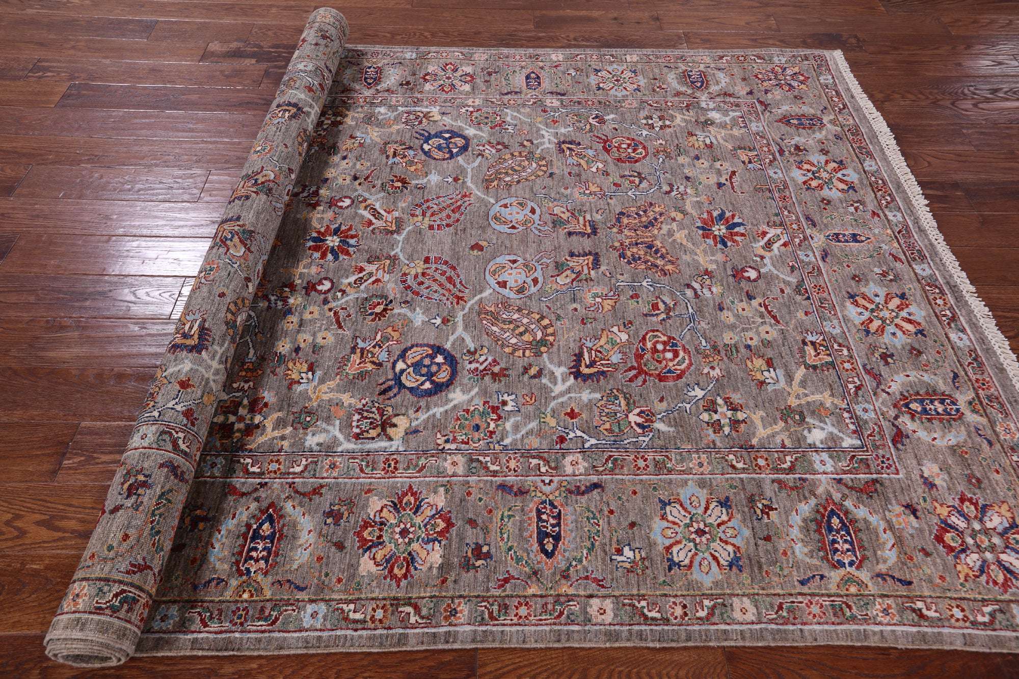 Peshawar Handmade Wool Rug - 5' 11" X 8' 11" - Golden Nile
