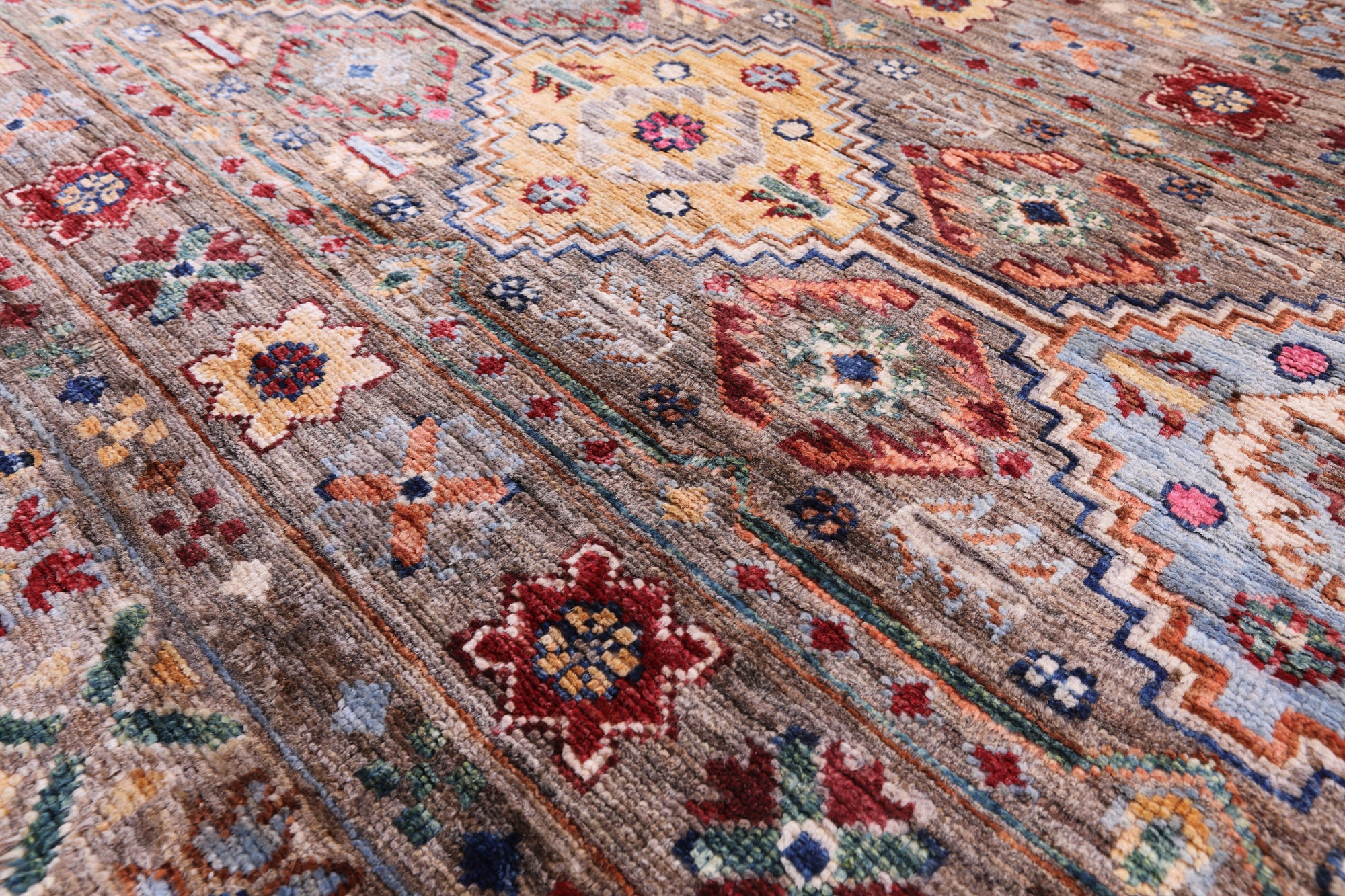 Persian Gabbeh Handmade Wool Rug - 6' 9" X 9' 9" - Golden Nile