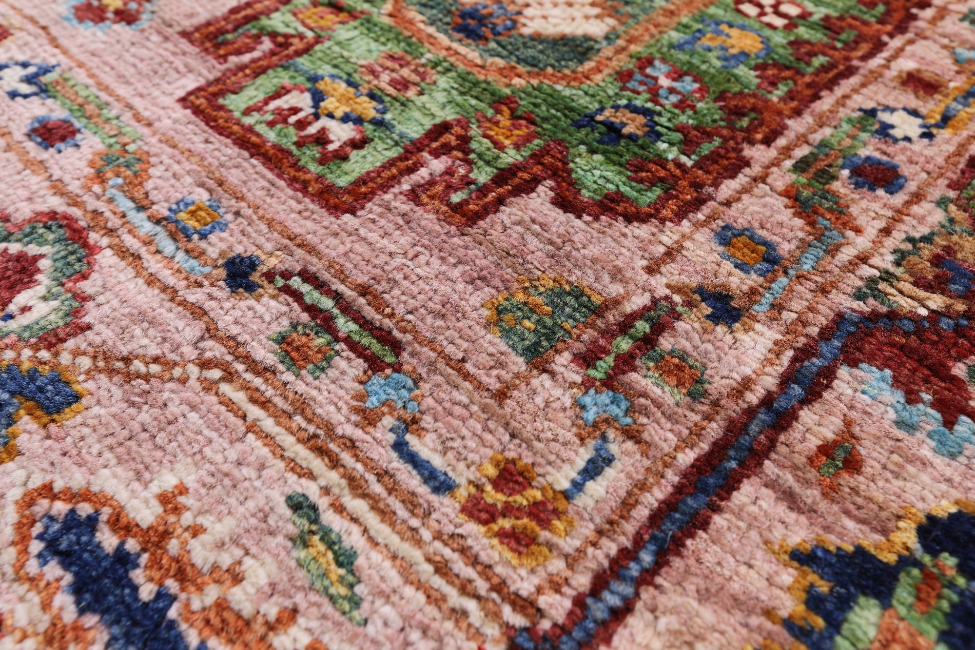 Turkmen Ersari Hand Knotted Wool Rug - 3' 6" X 4' 10" - Golden Nile