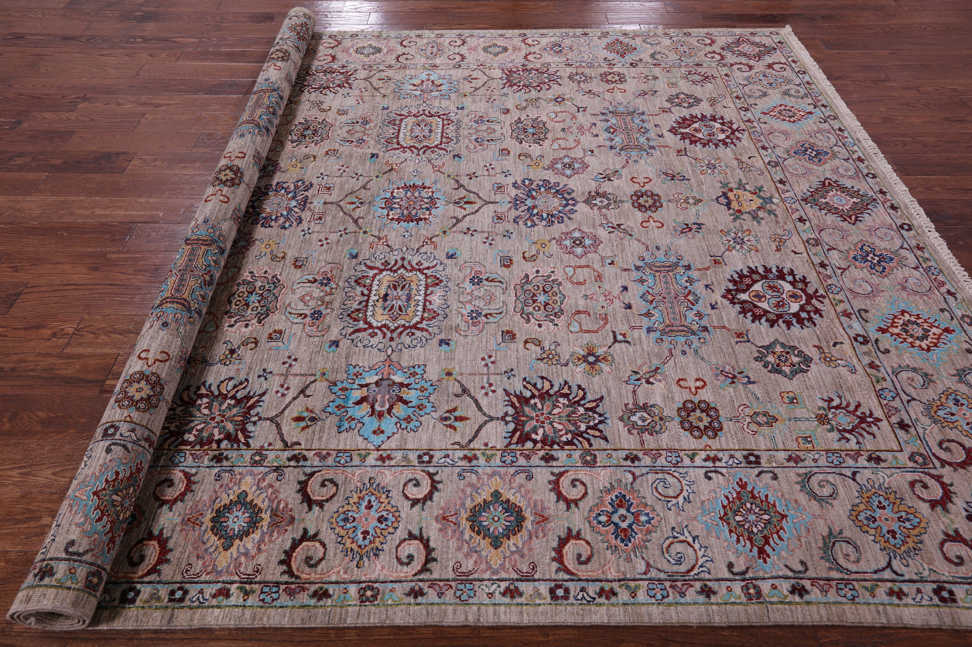 Peshawar Hand Knotted Wool Rug - 8' 2" X 9' 10" - Golden Nile