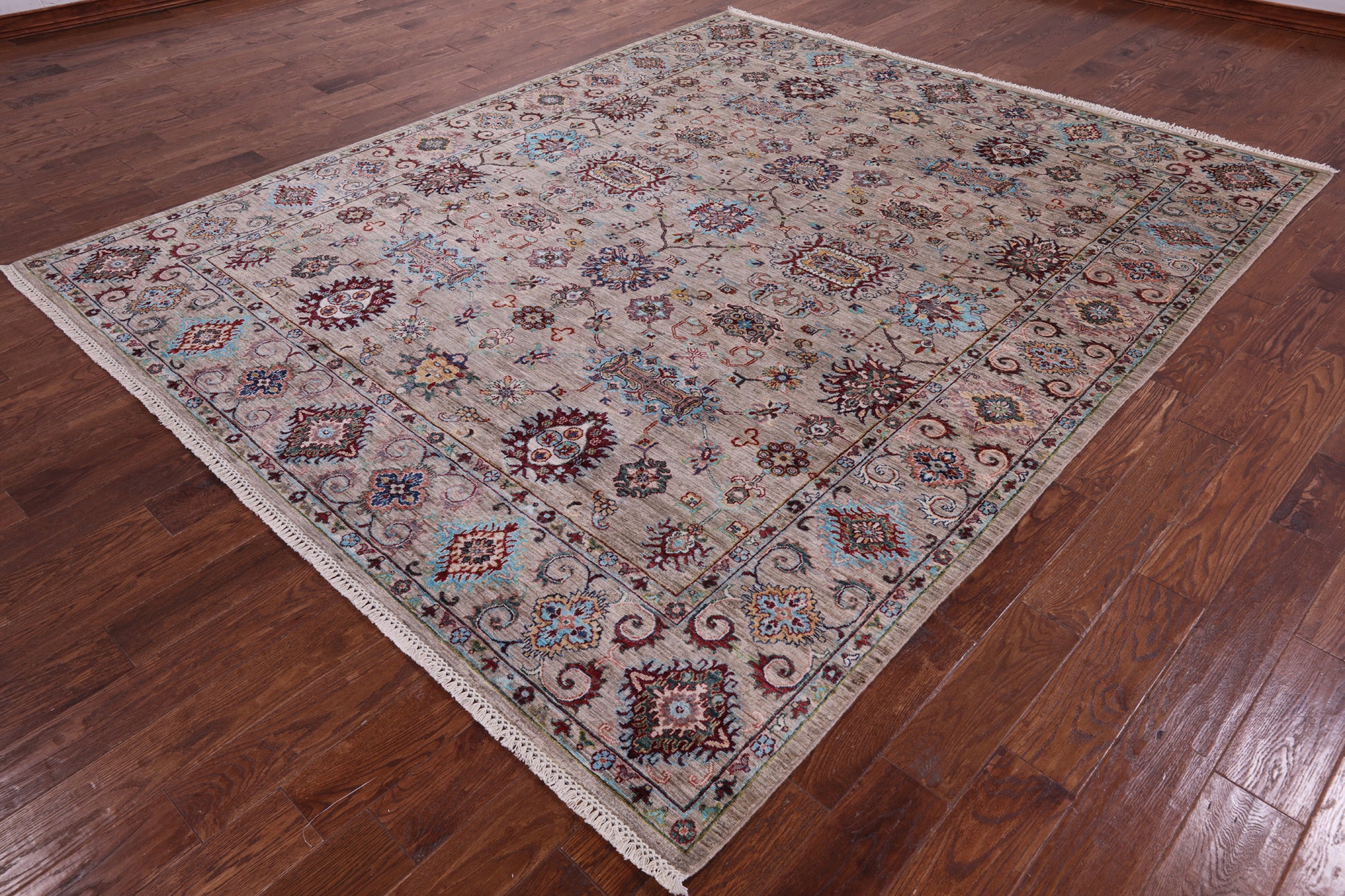 Peshawar Hand Knotted Wool Rug - 8' 2" X 9' 10" - Golden Nile