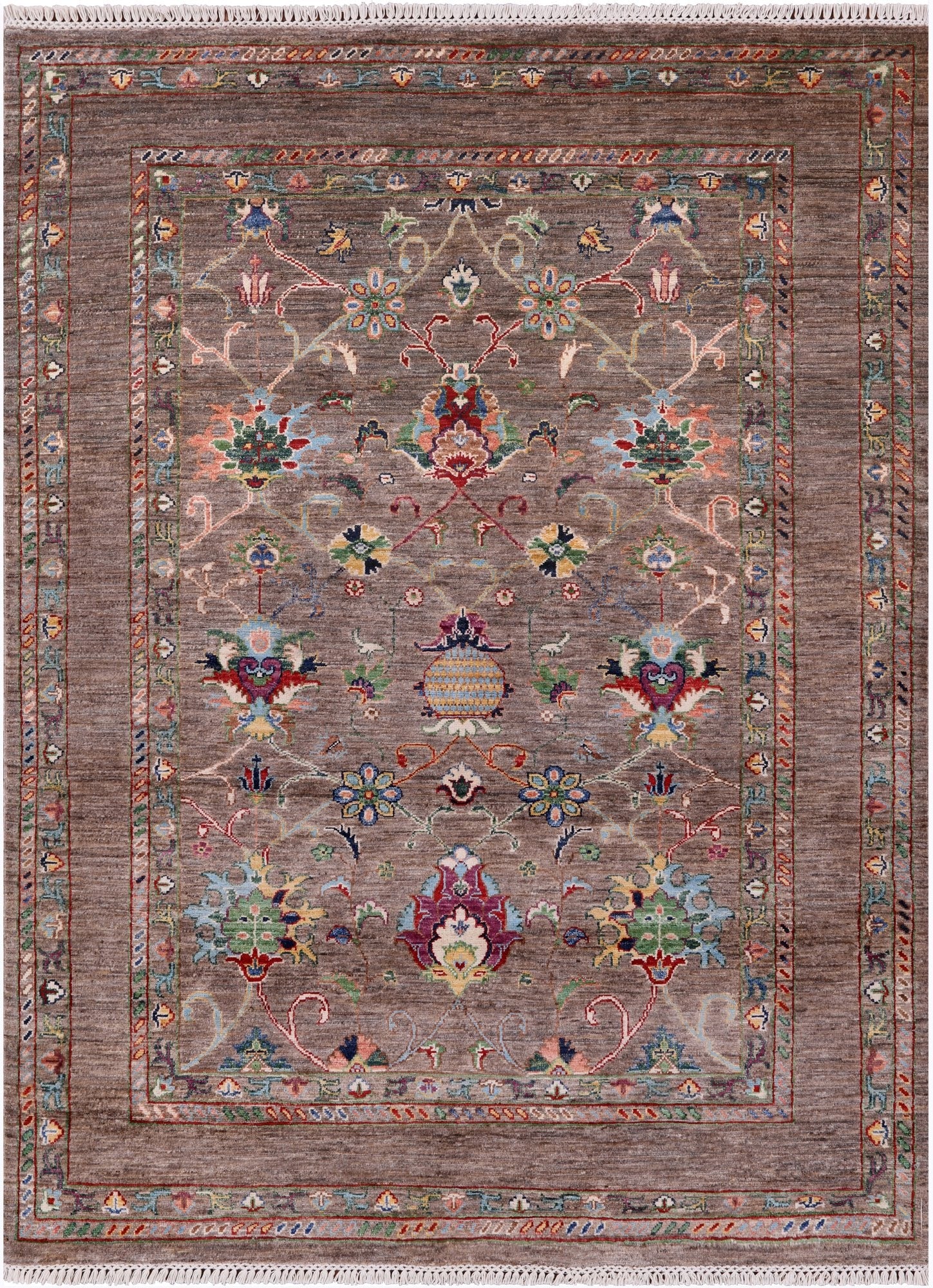 Peshawar Hand Knotted Wool Rug - 5' 1" X 6' 9" - Golden Nile