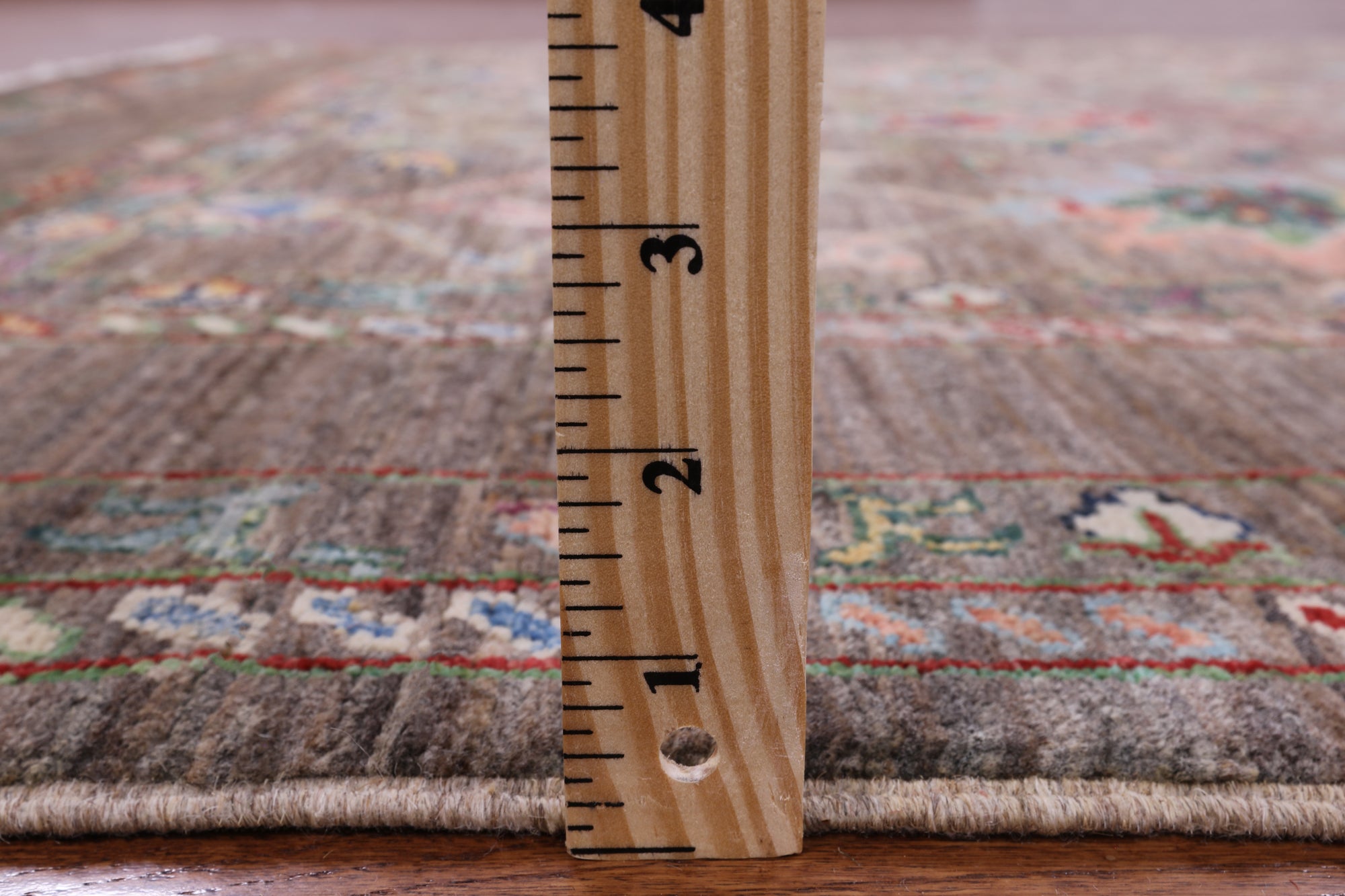 Peshawar Hand Knotted Wool Rug - 5' 1" X 6' 9" - Golden Nile