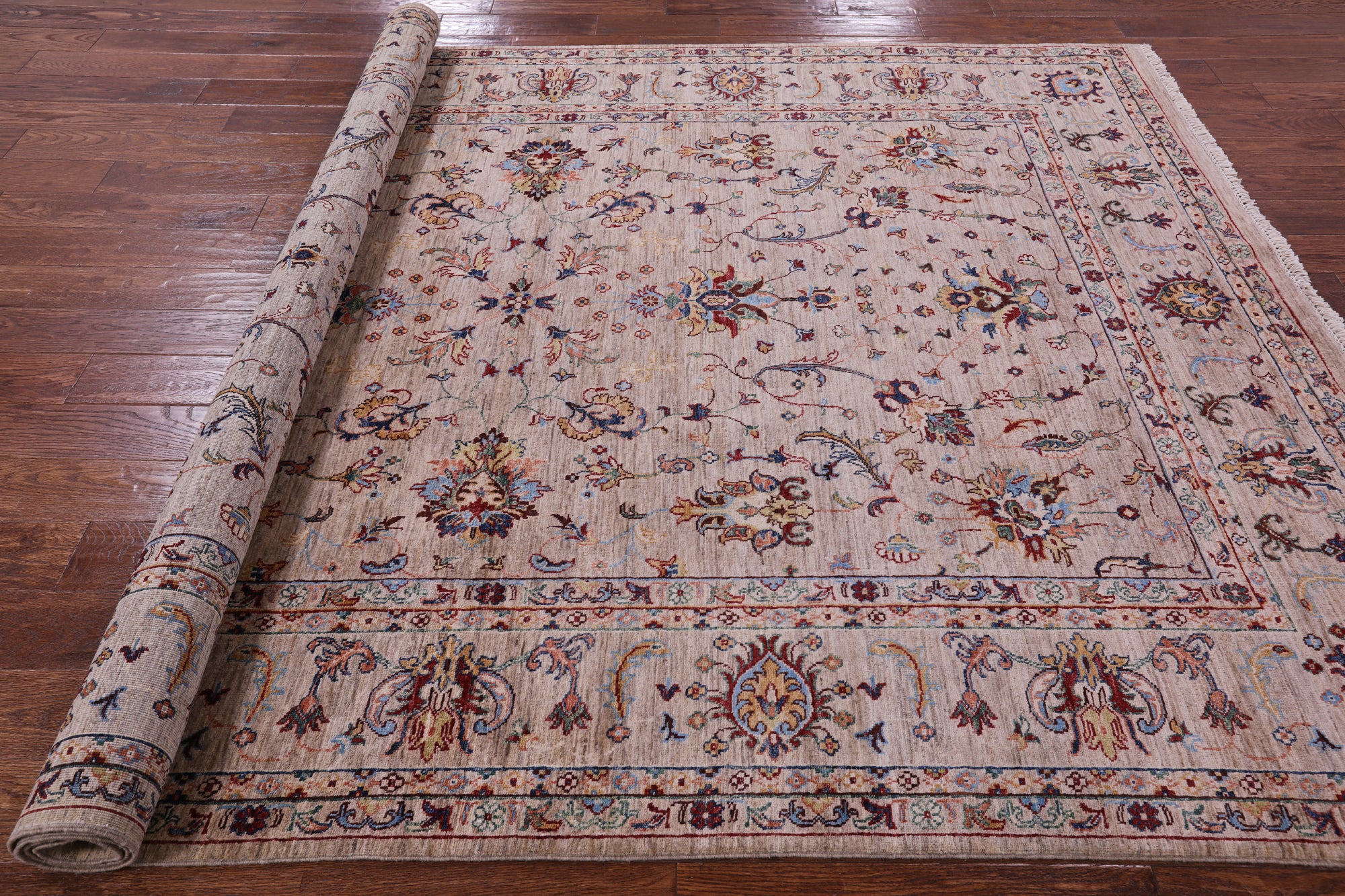 Peshawar Hand Knotted Wool Rug - 6' 11" X 9' 9" - Golden Nile