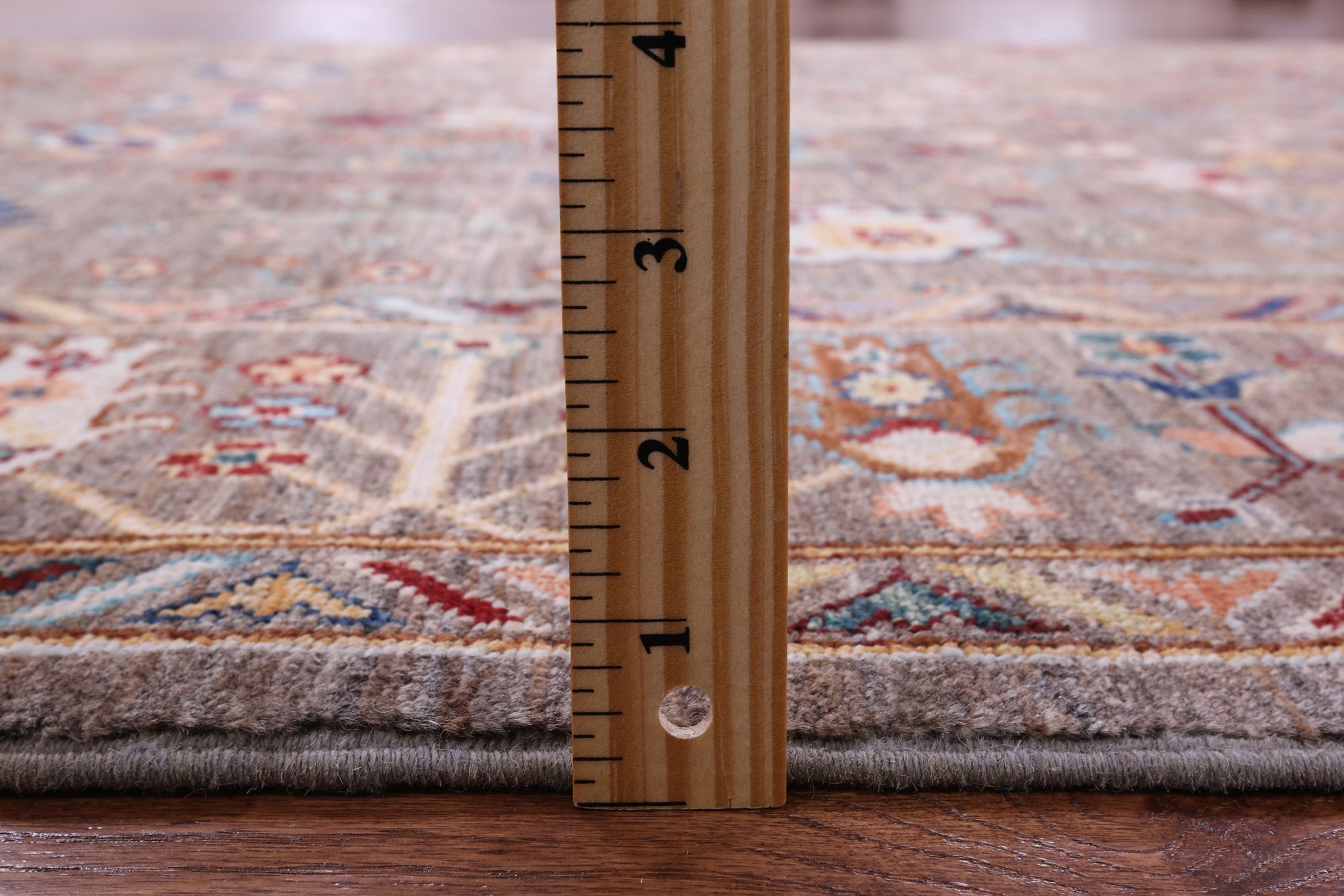 Peshawar Hand Knotted Wool Rug - 5' 8" X 8' 1" - Golden Nile