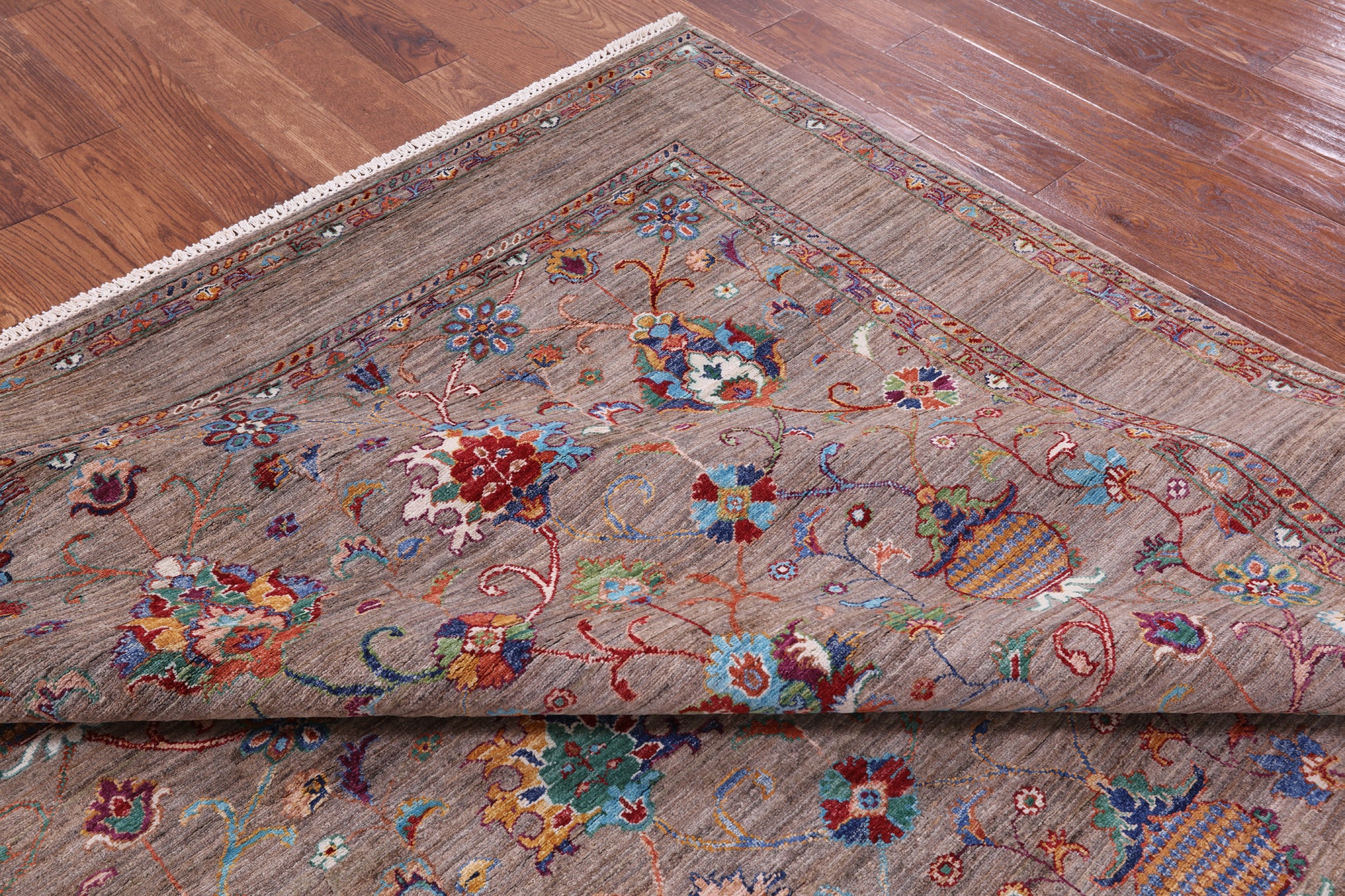 Peshawar Hand Knotted Wool Rug - 8' 2" X 9' 10" - Golden Nile
