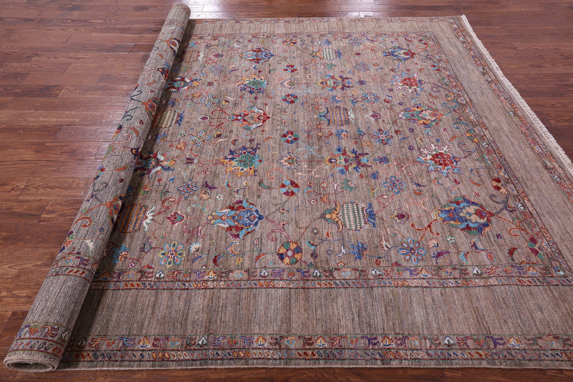 Peshawar Hand Knotted Wool Rug - 8' 2" X 9' 10" - Golden Nile
