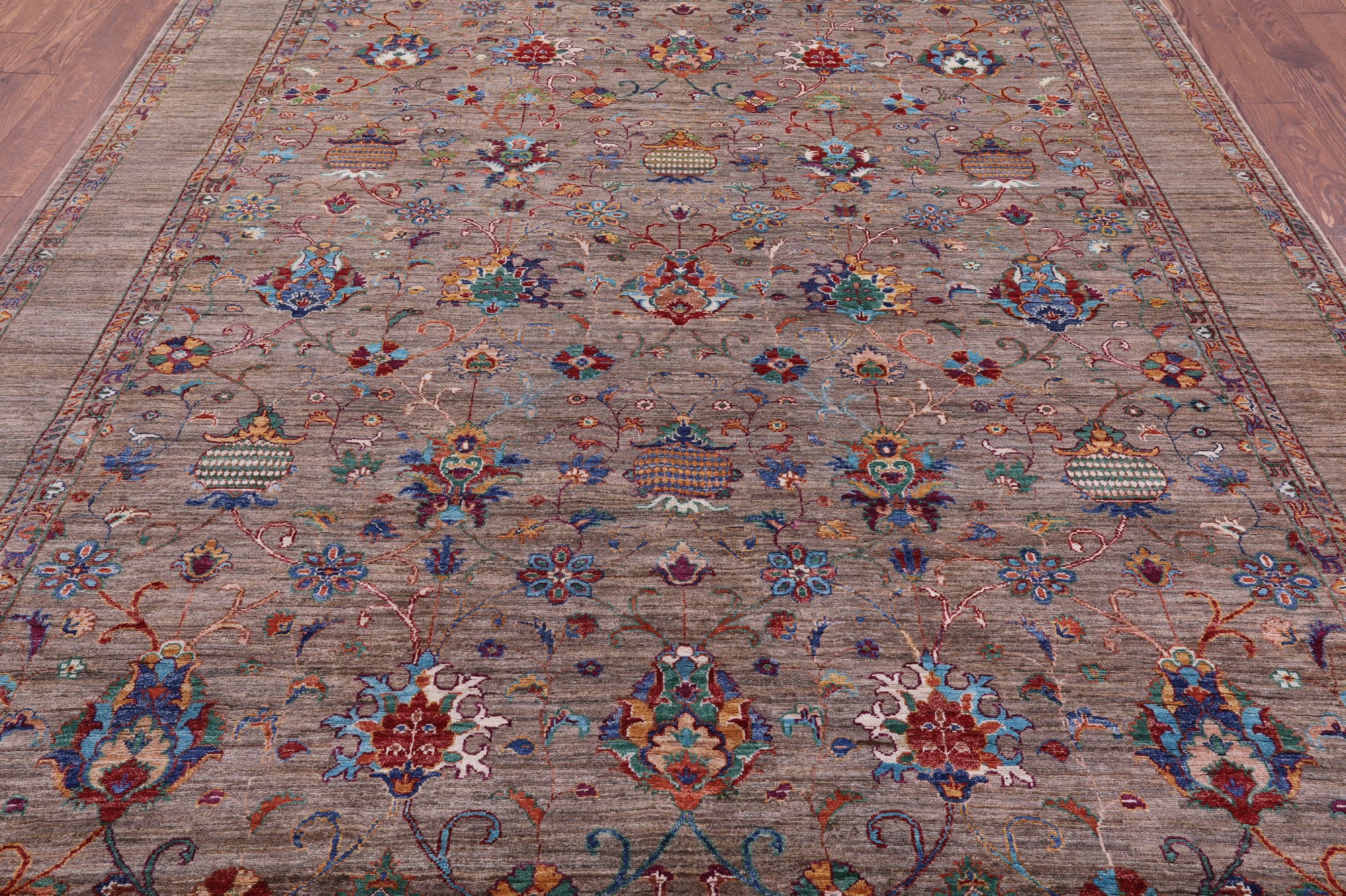 Peshawar Hand Knotted Wool Rug - 8' 2" X 9' 10" - Golden Nile