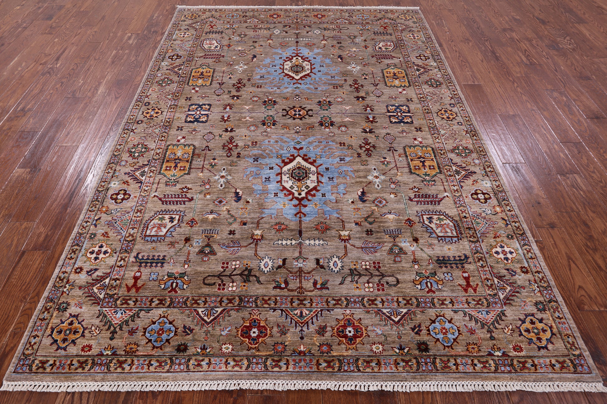 Peshawar Hand Knotted Wool Rug - 6' 10" X 9' 7" - Golden Nile