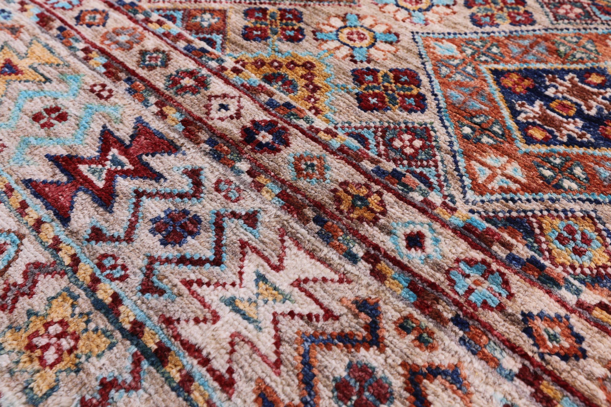 Khorjin Persian Gabbeh Hand Knotted Wool Rug - 6' 11" X 9' 7" - Golden Nile