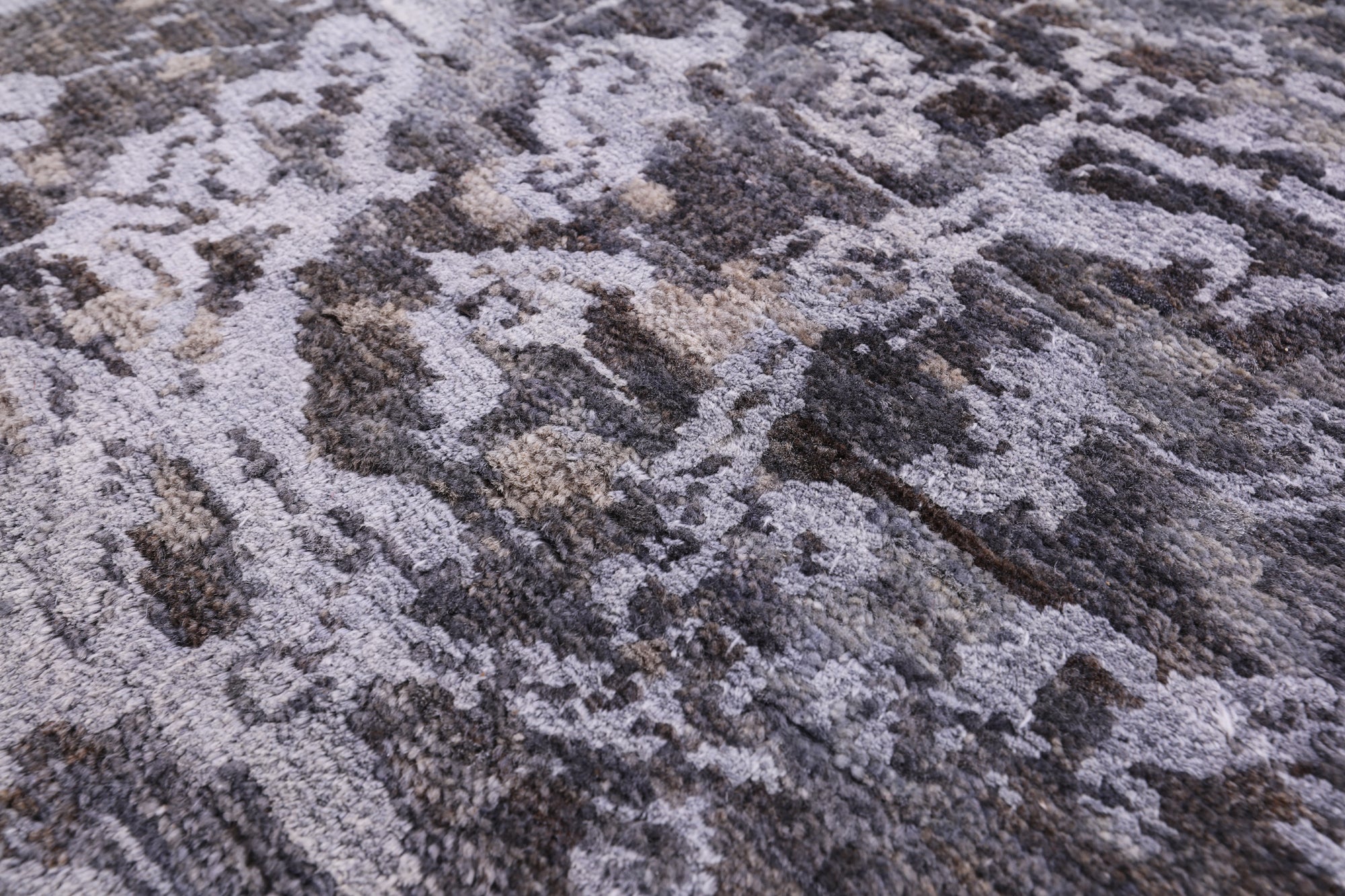 Abstract Modern Handmade Wool & Silk Runner Rug - 2' 7" X 11' 10" - Golden Nile